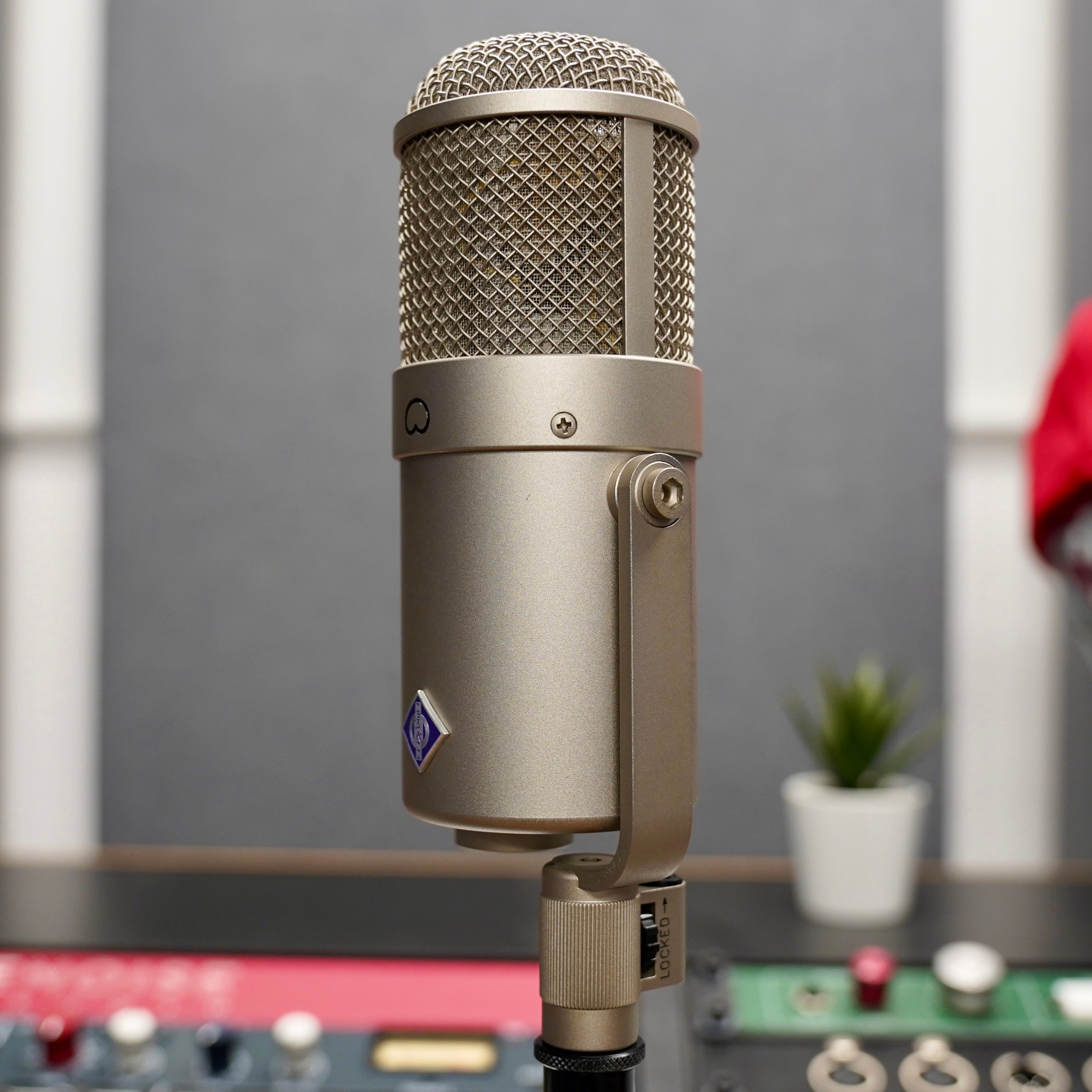 Neumann U47 fet i Collector's Edition