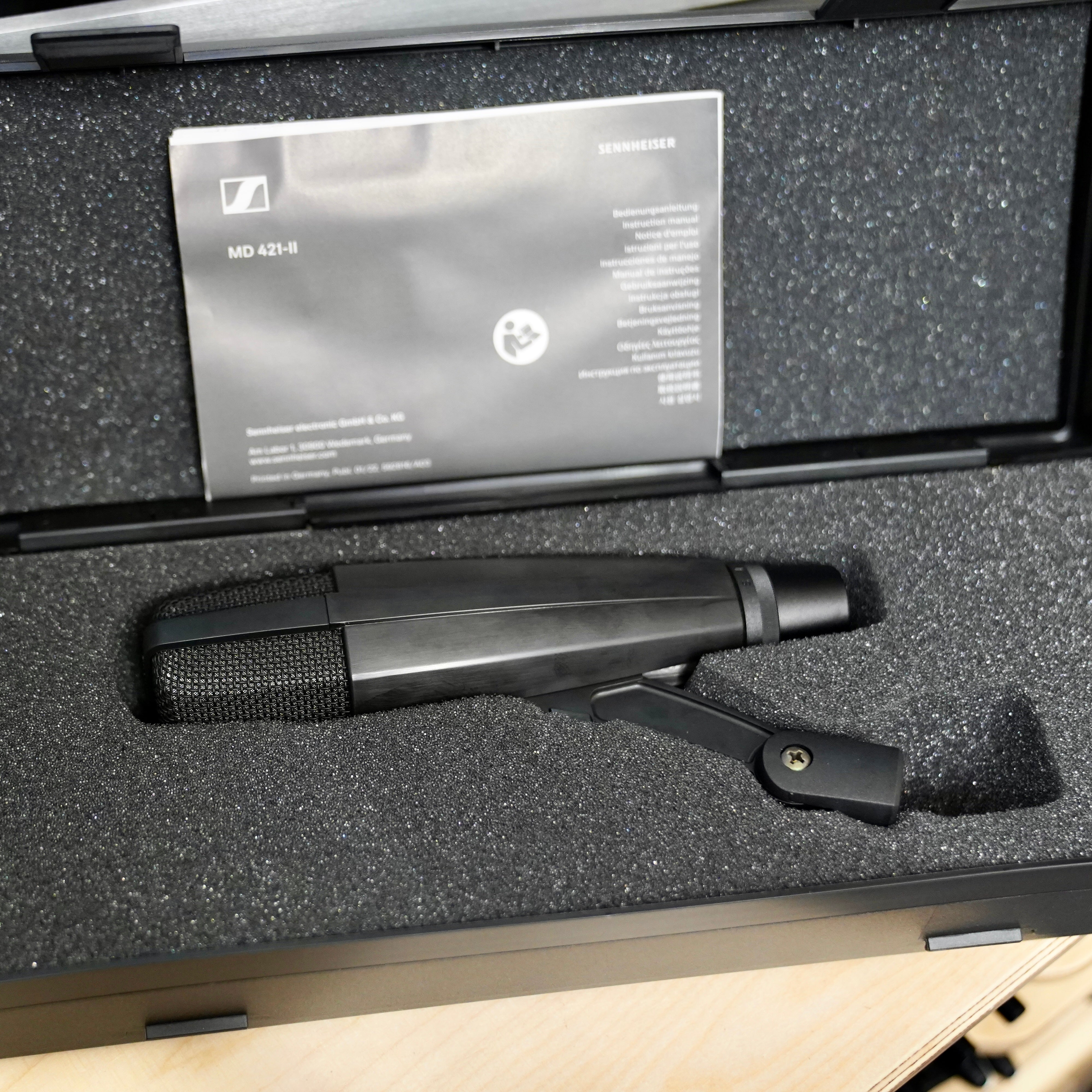 Sennheiser MD 421 II Dynamic Microphone