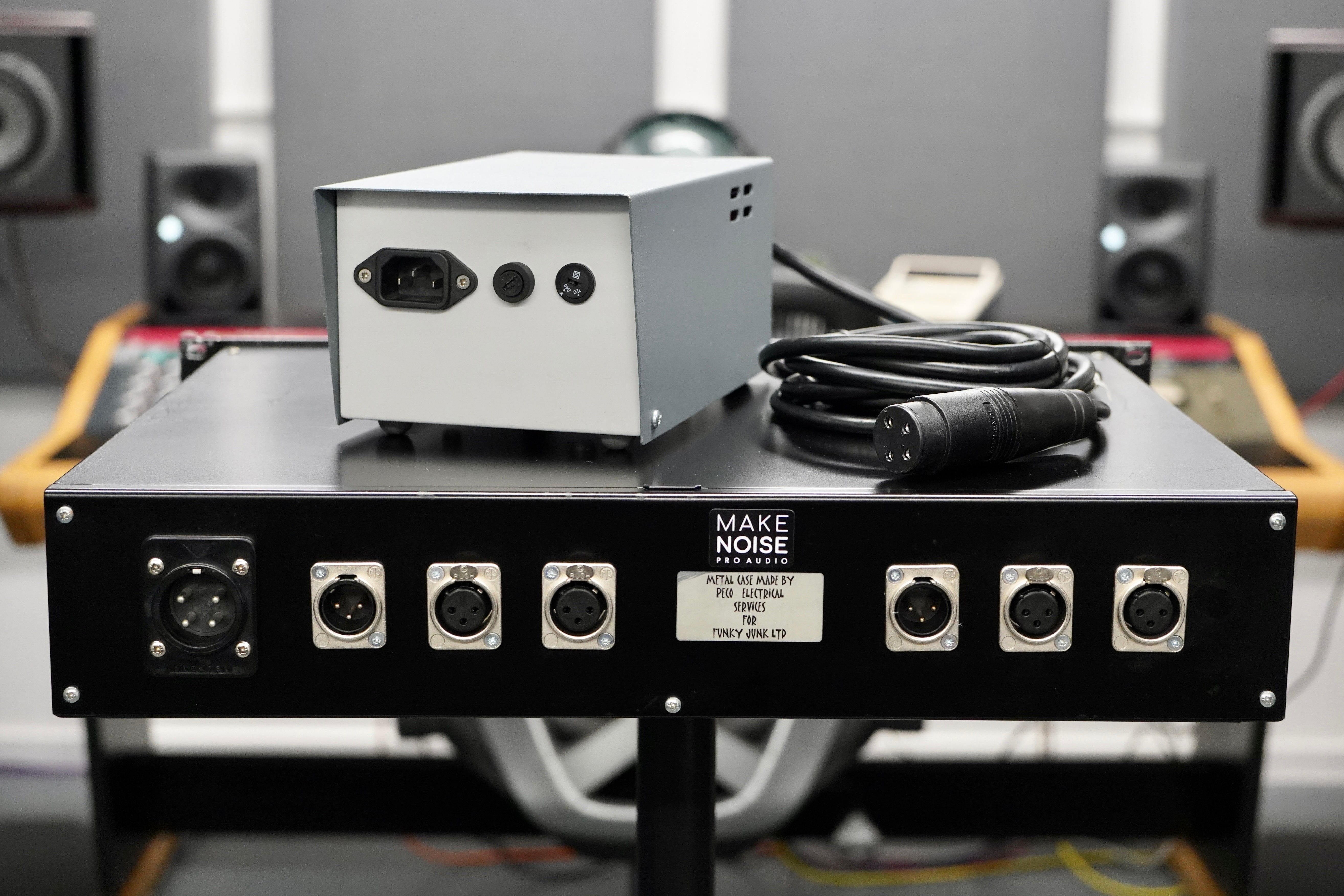 Neve 33135 Racked Pair