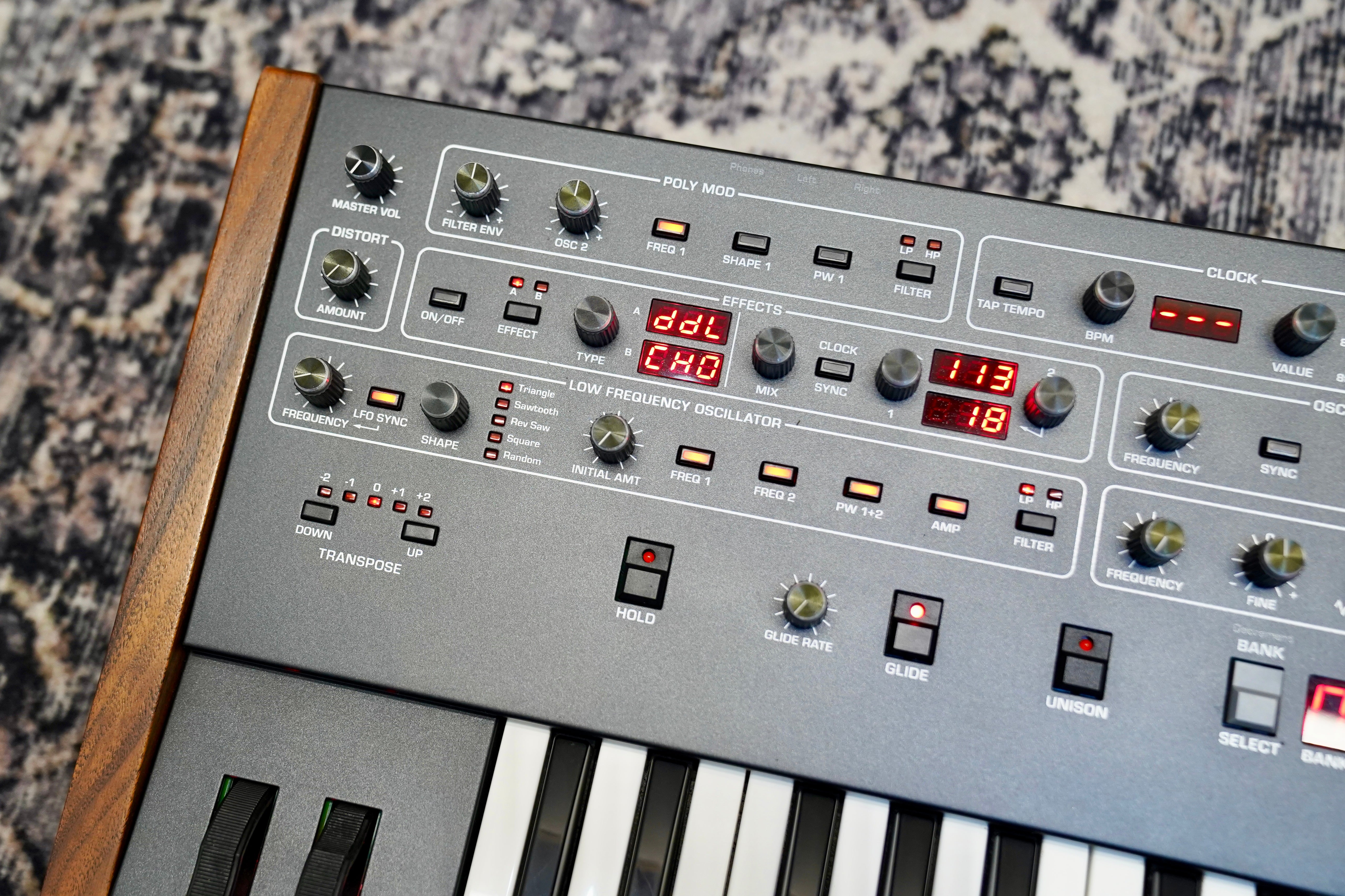 Dave Smith Instruments Sequential Prophet 6