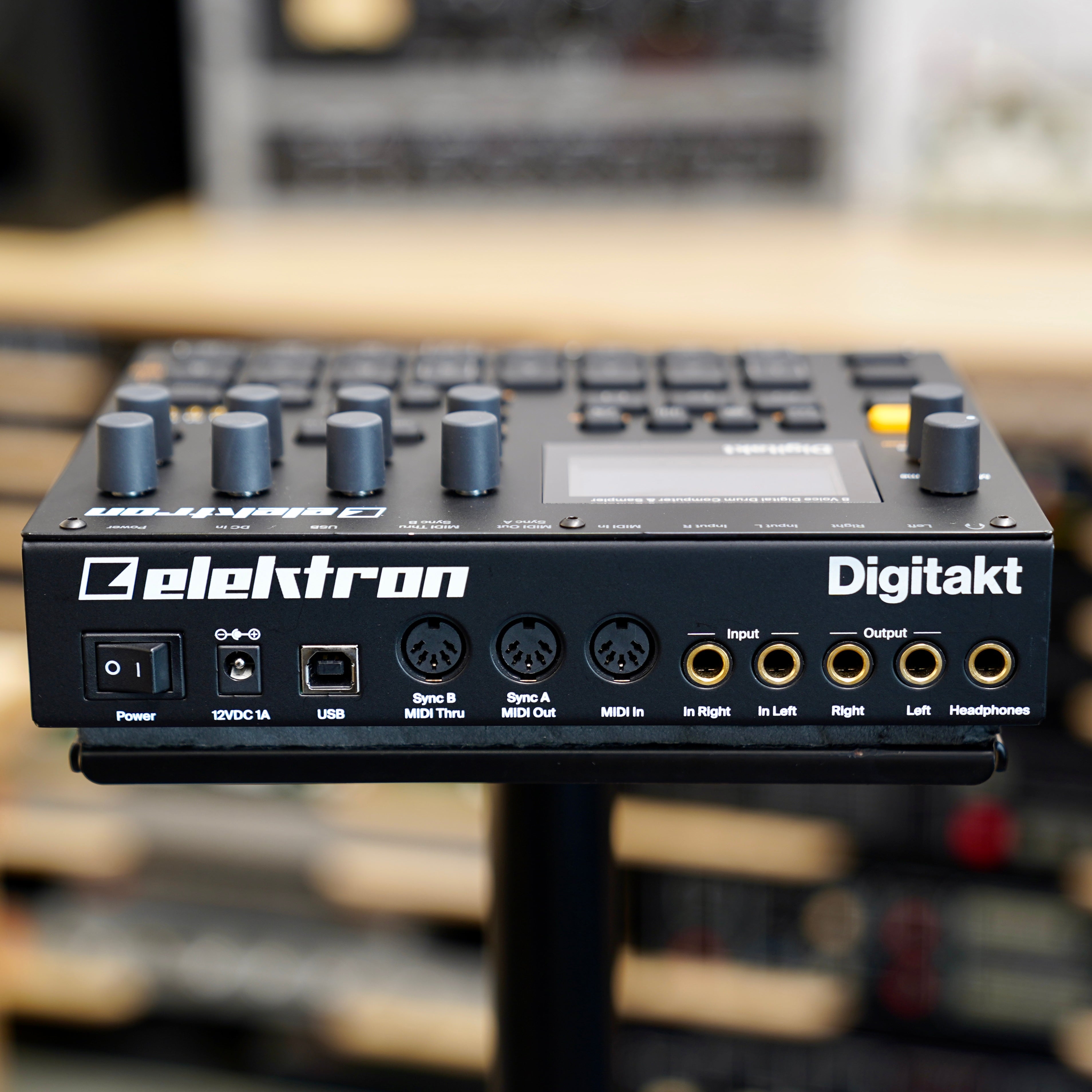 Elektron Digitakt Drum Machine Sampler