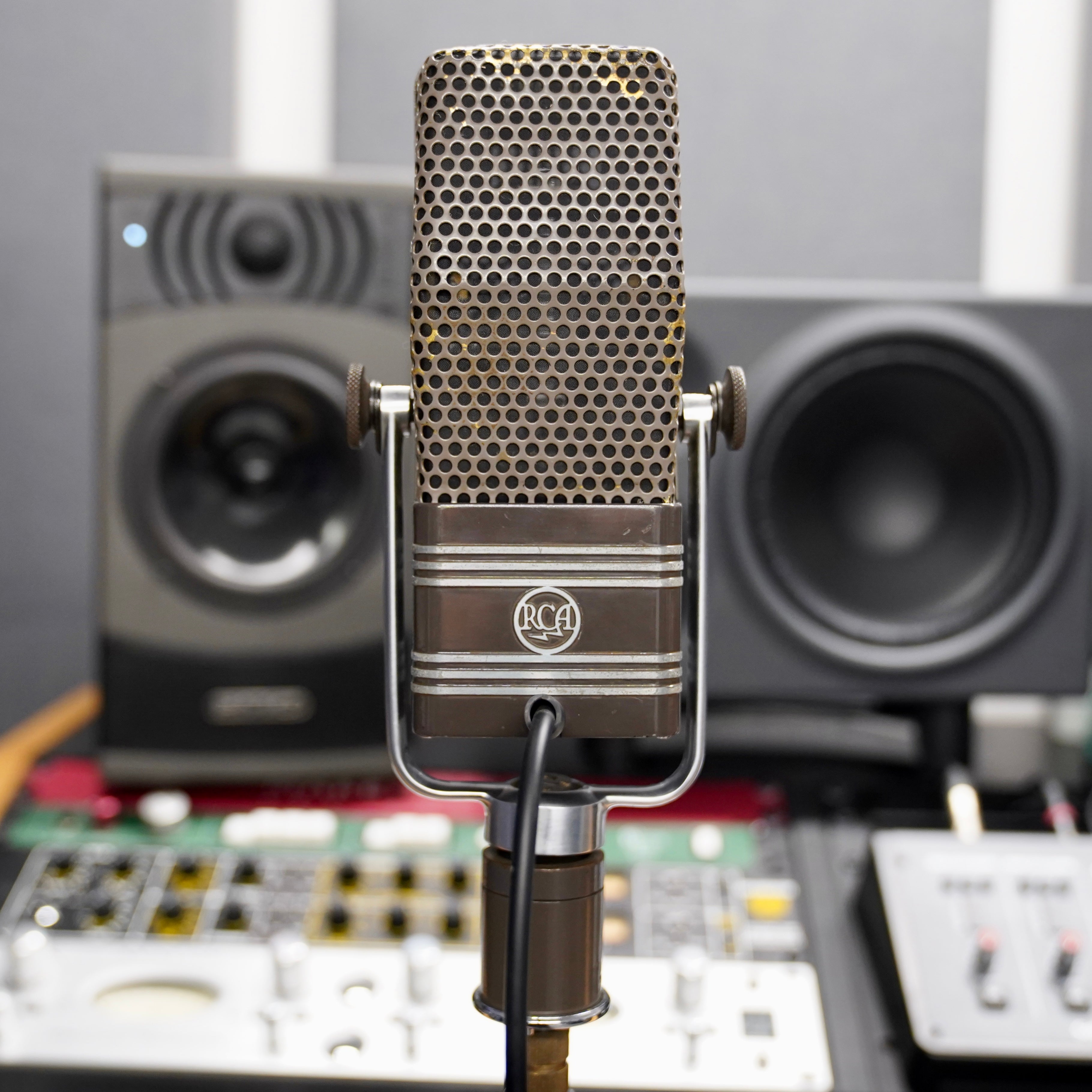 RCA 44-BX
