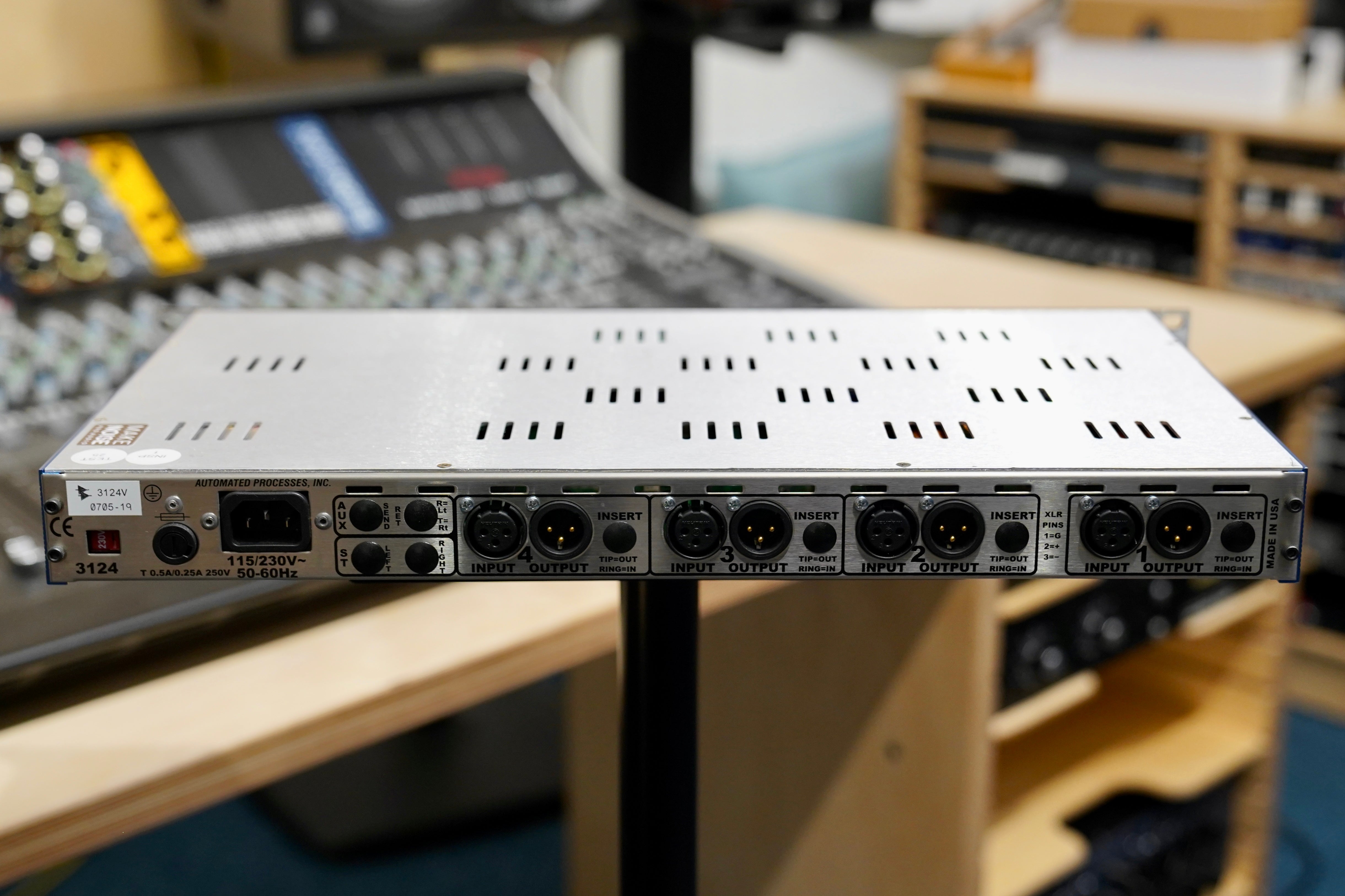 API 3124V 4-Channel Microphone/Line Preamp