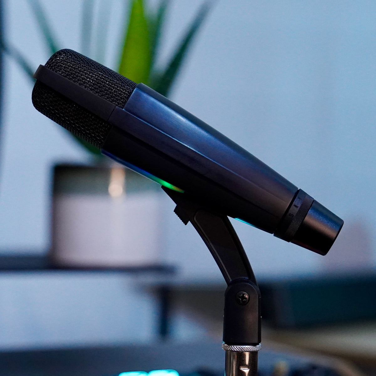 Sennheiser MD 421 II Dynamic Microphone