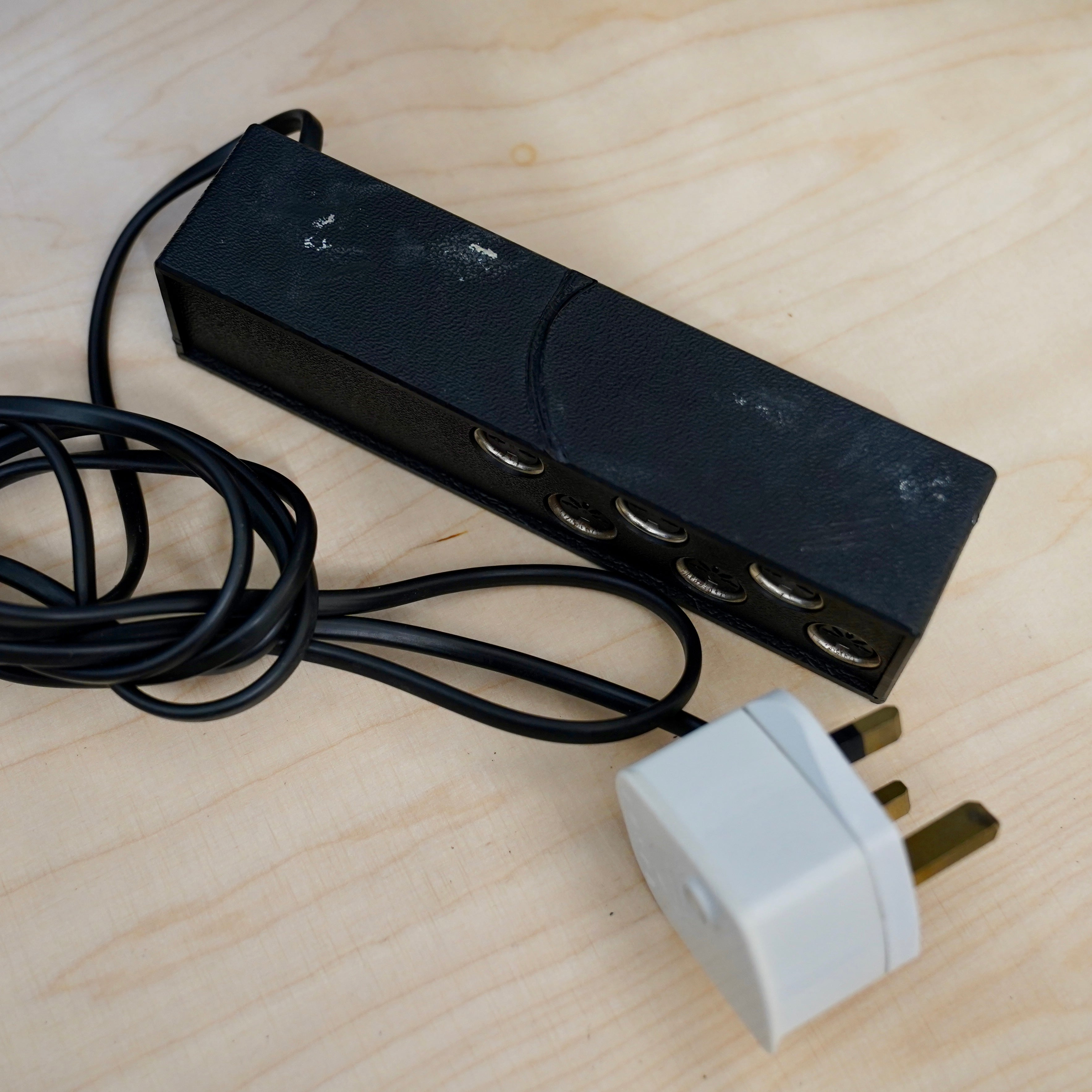 Philip Rees V10 Midi Thru Unit