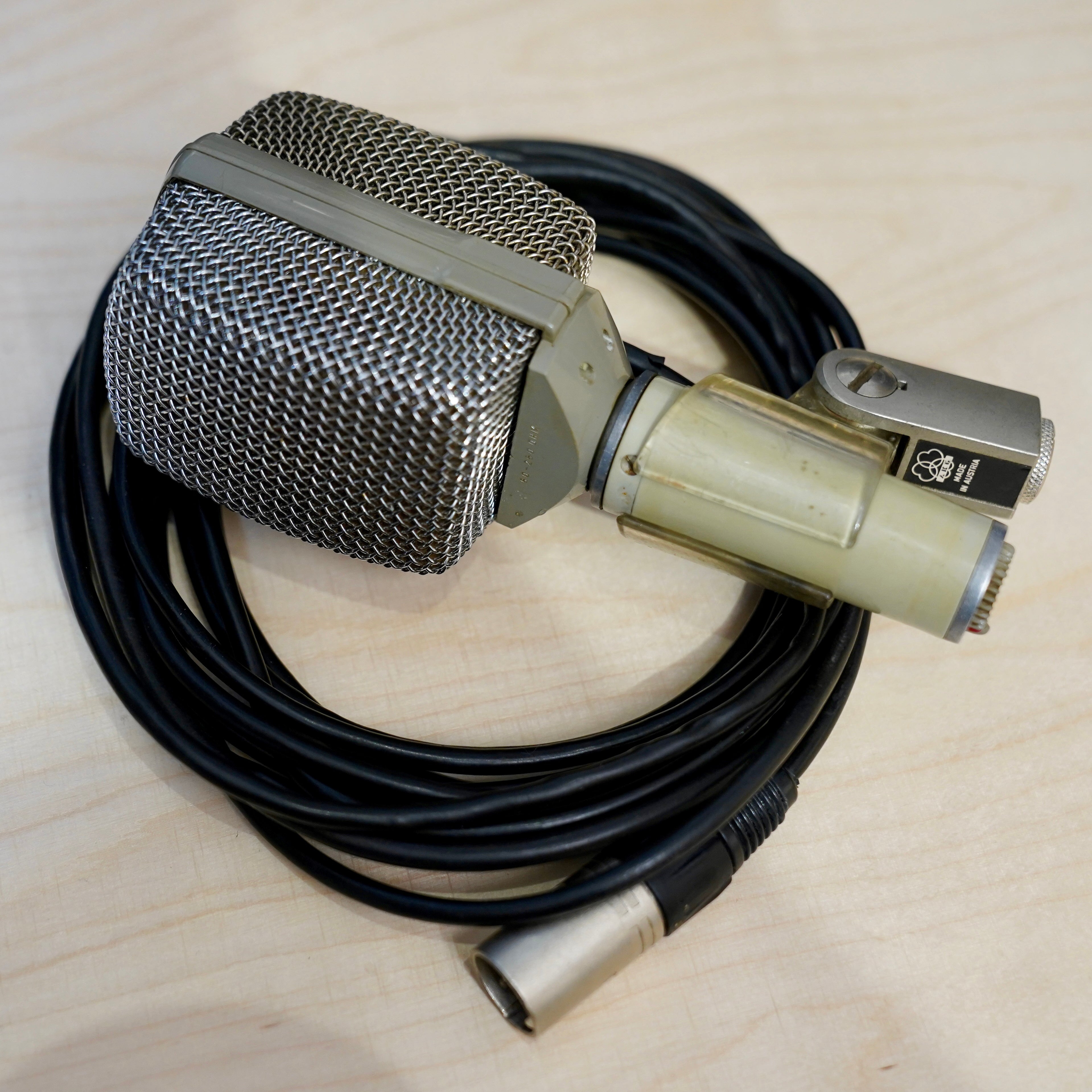 Echolette Select Master Dynamic Microphone (AKG D12)