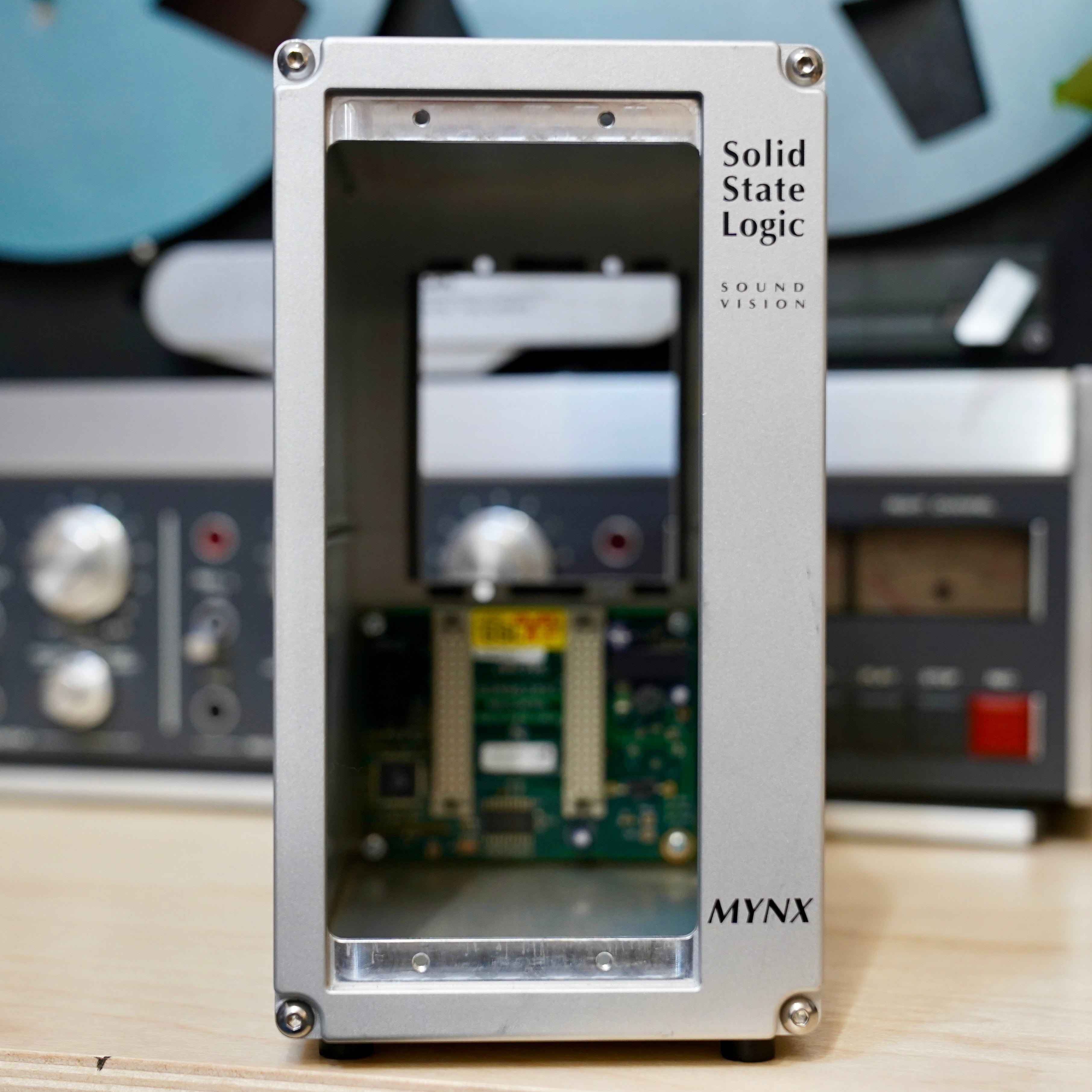 SSL Mynx Chassis – Make Noise Pro Audio