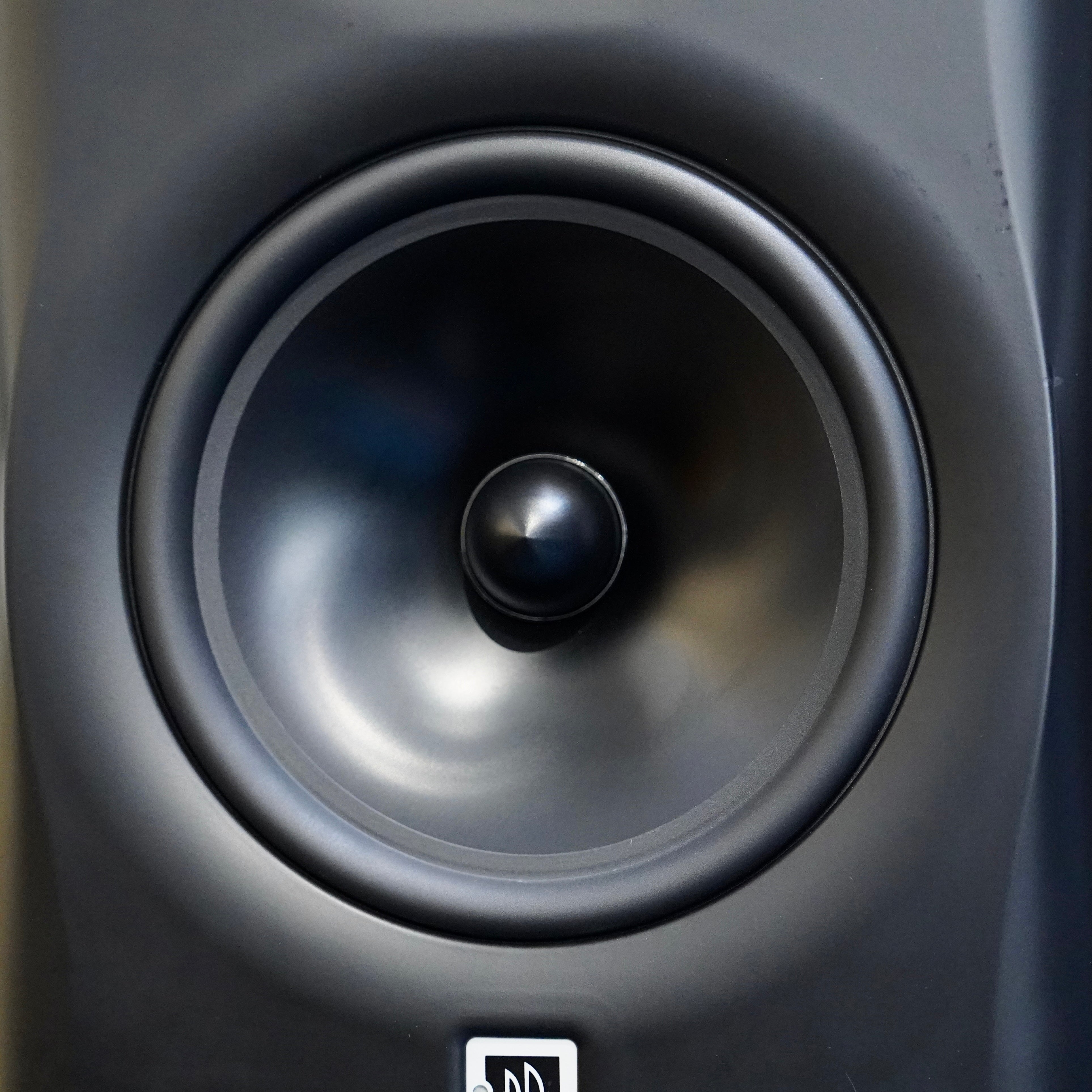 Dutch & Dutch 8C Studio (Pair)