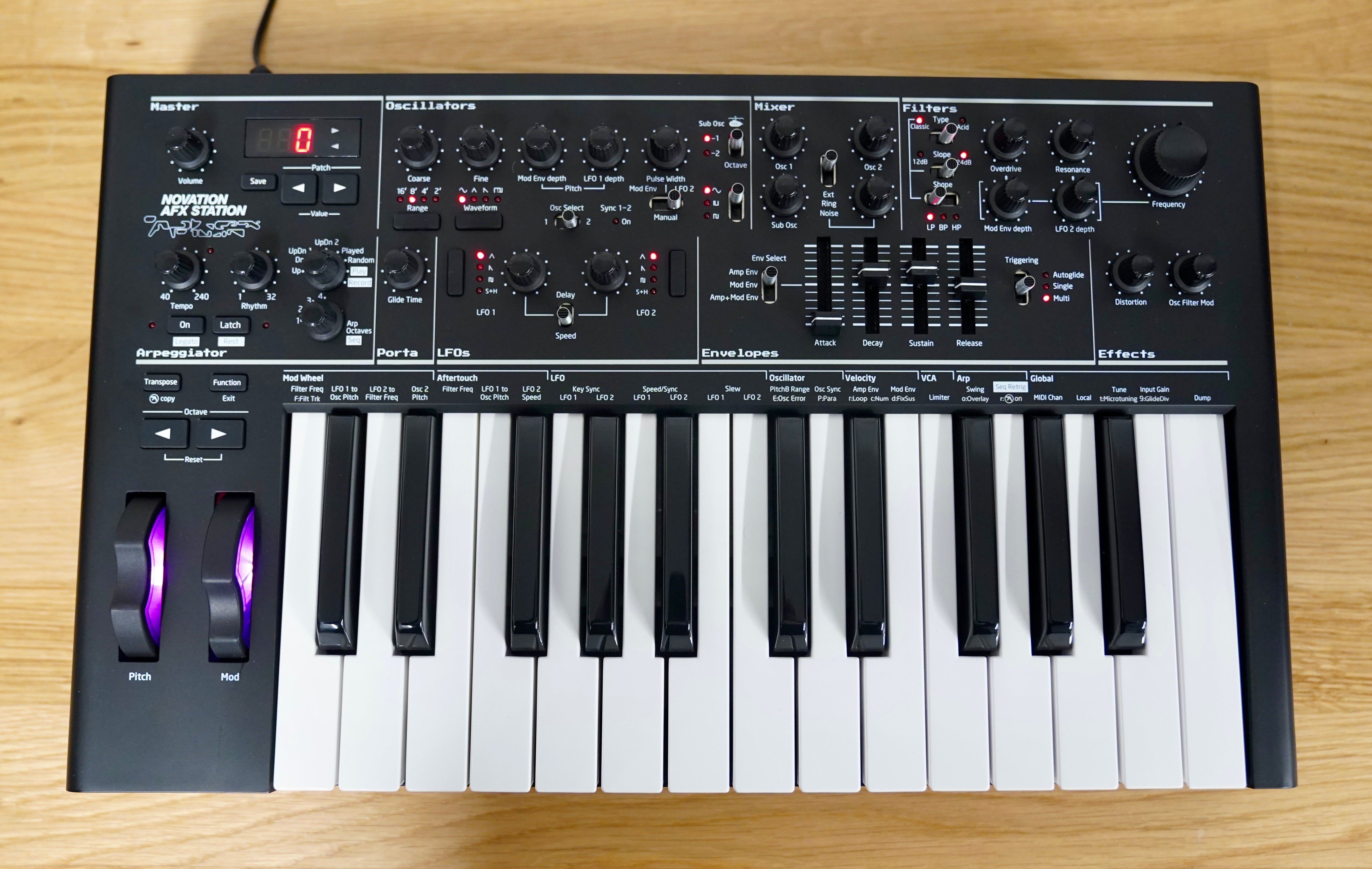 Novation AFX Station