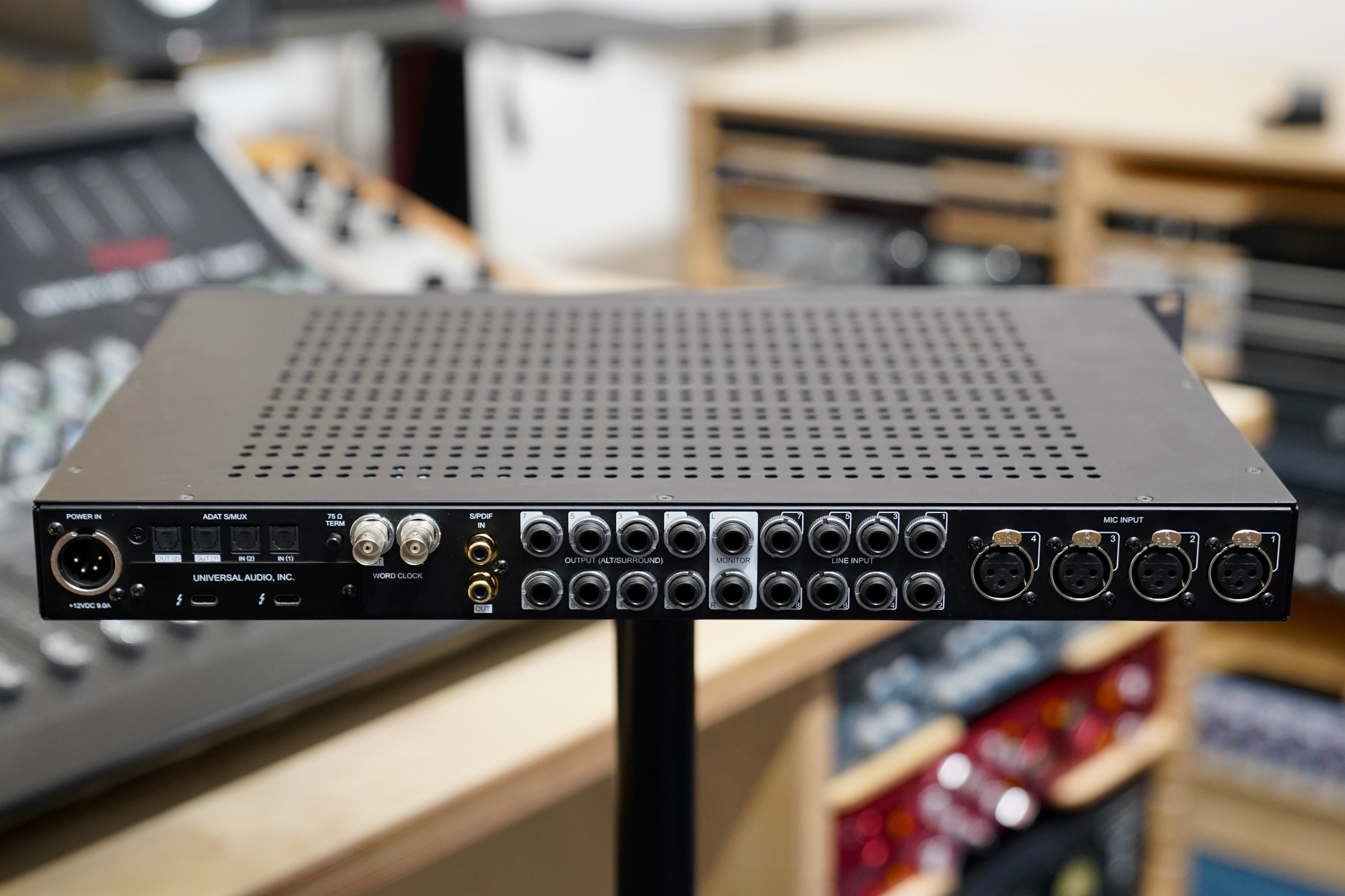 Universal Audio Apollo X8 Thunderbolt 3 Audio Interface