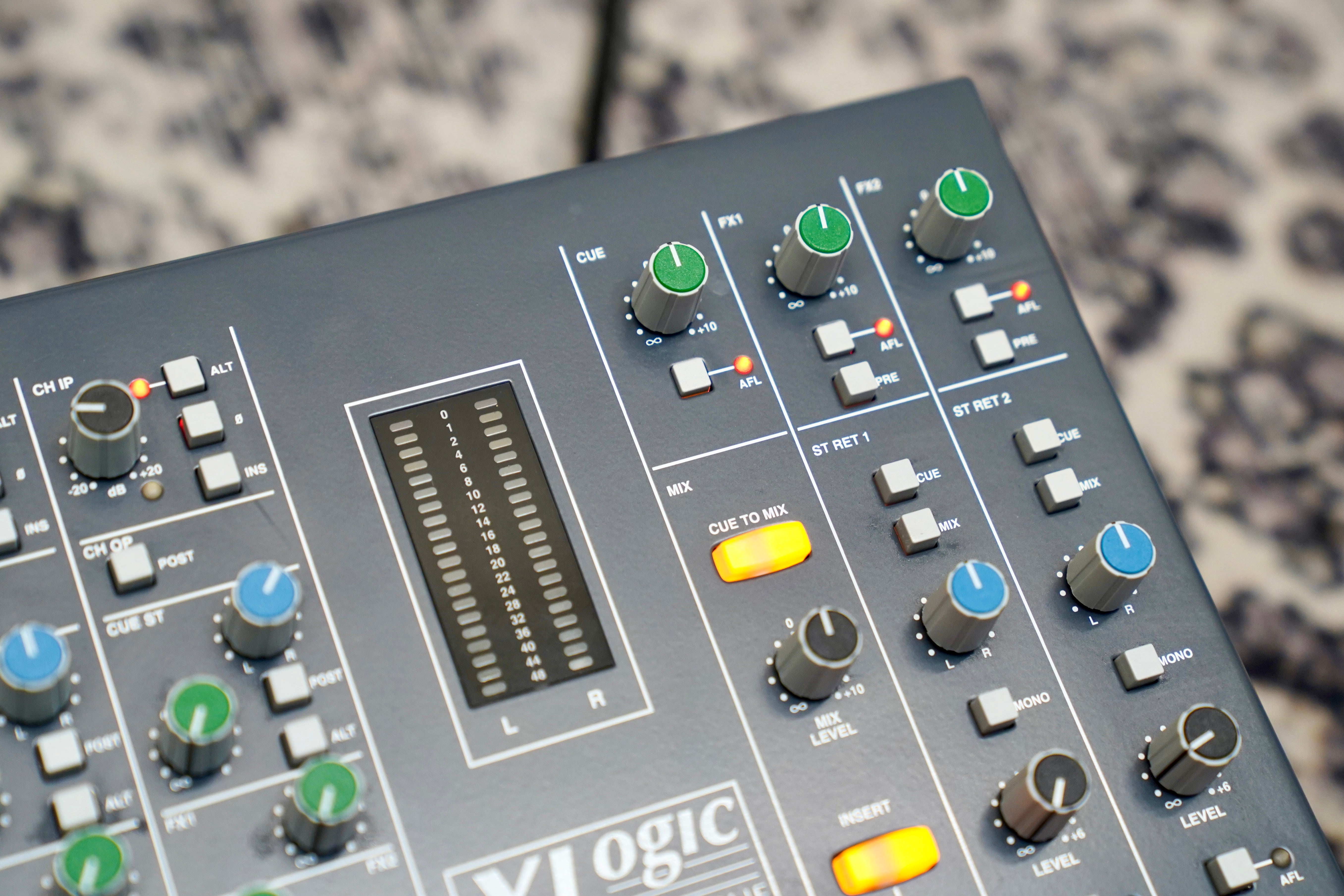 SSL X-Desk SuperAnalogue Mixer