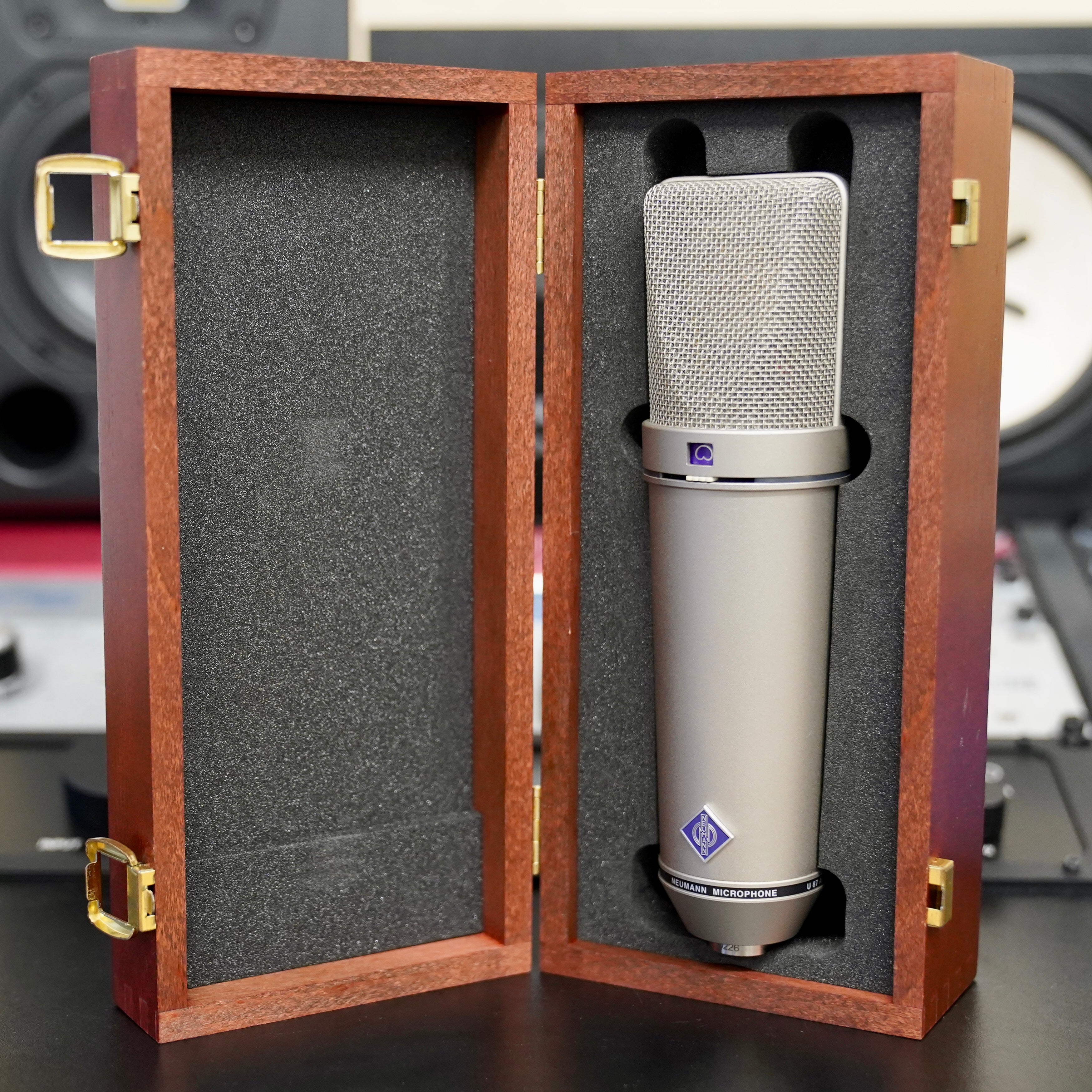 Neumann U87 Ai Studio Set