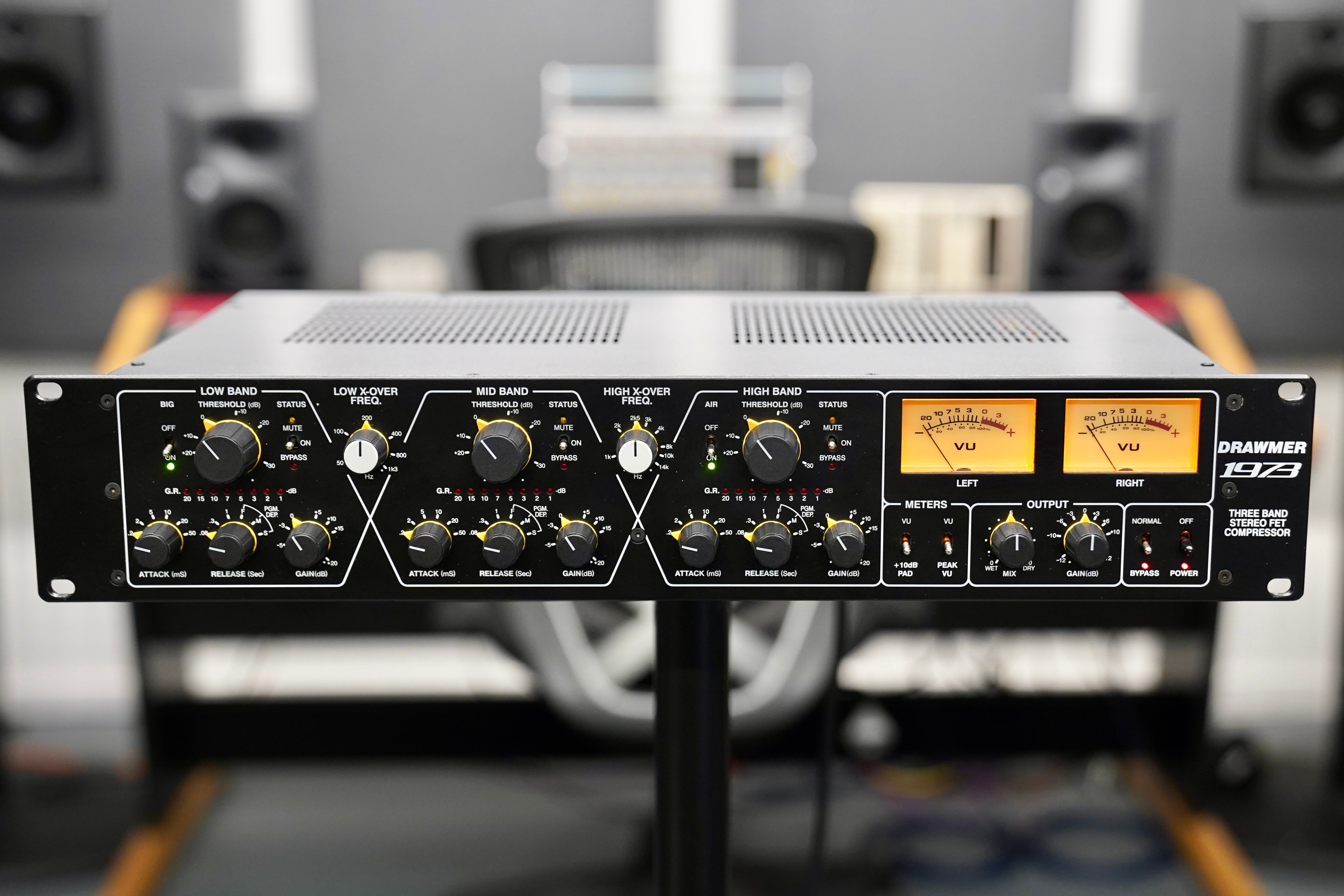 Drawmer 1973 3-Band Stereo FET Compressor