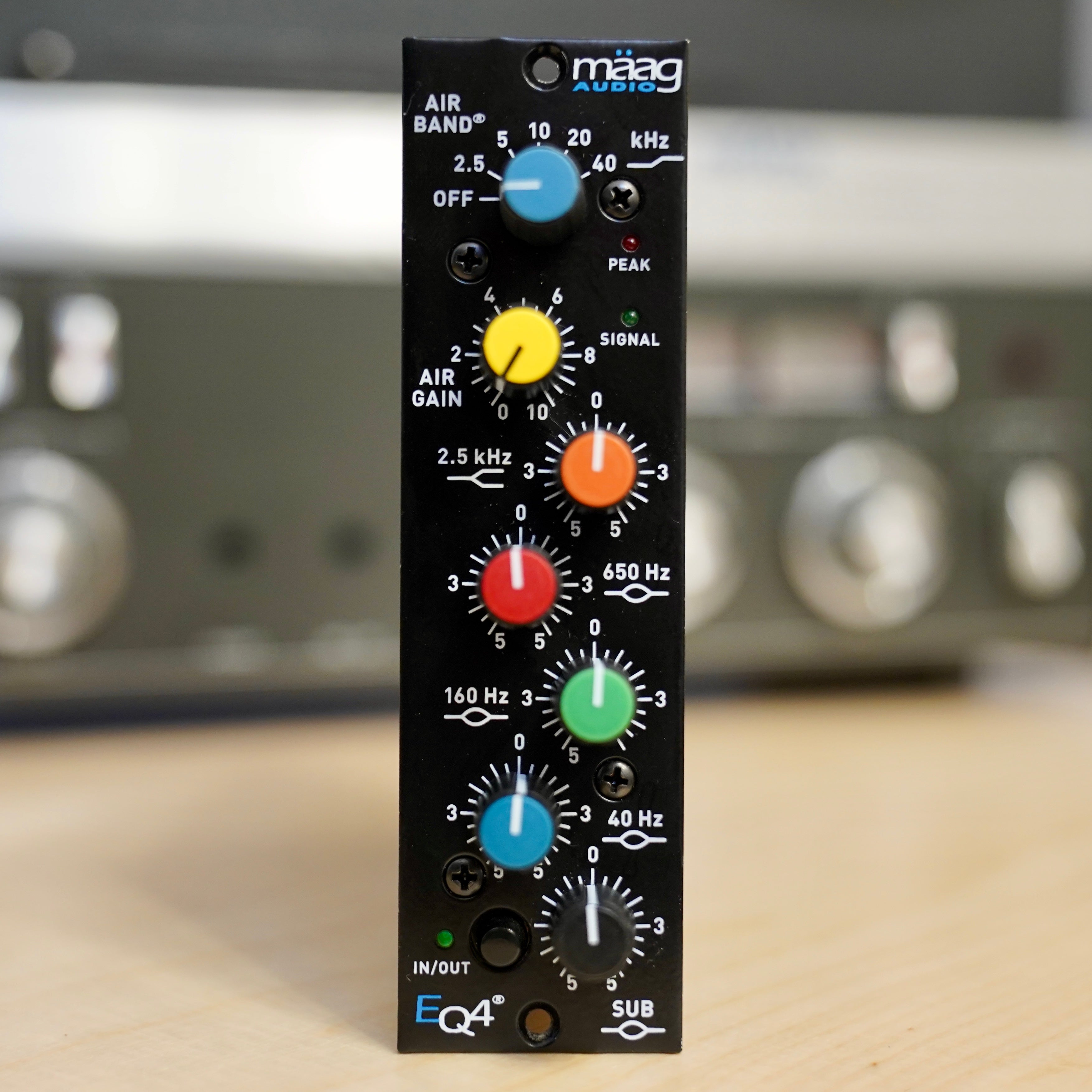 Maag EQ4 6-Band Equalizer Limited Edition Black