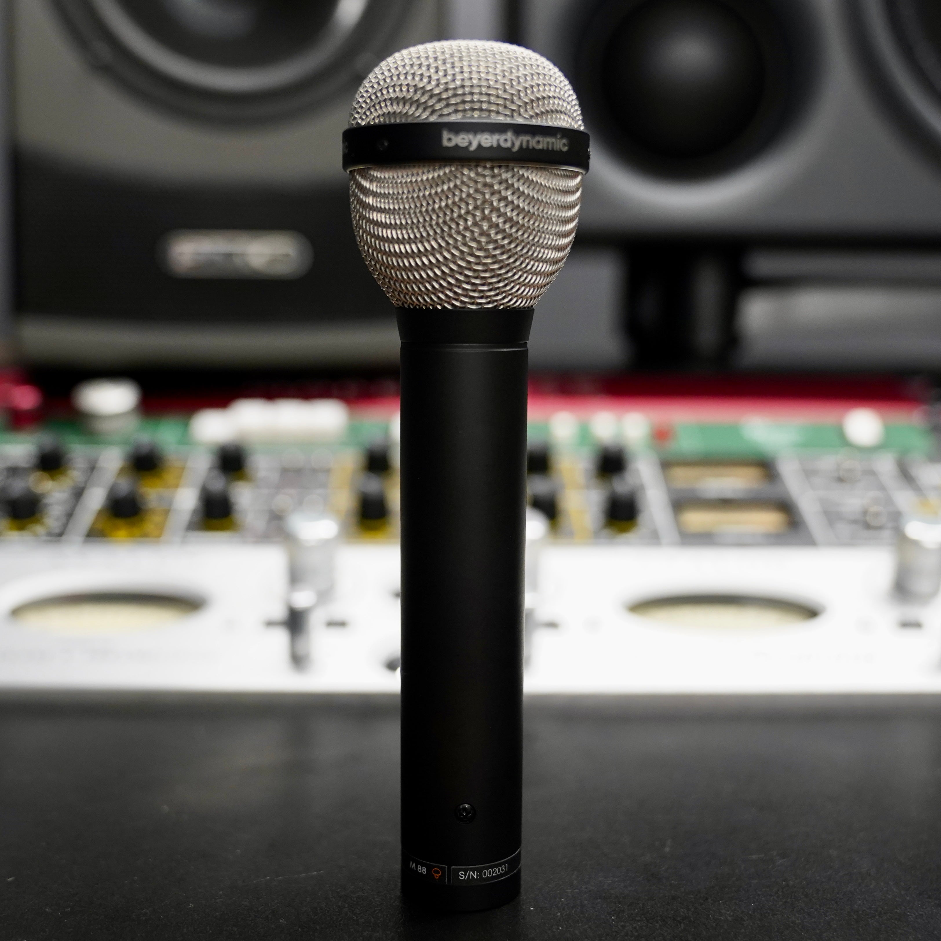 Beyerdynamic M88