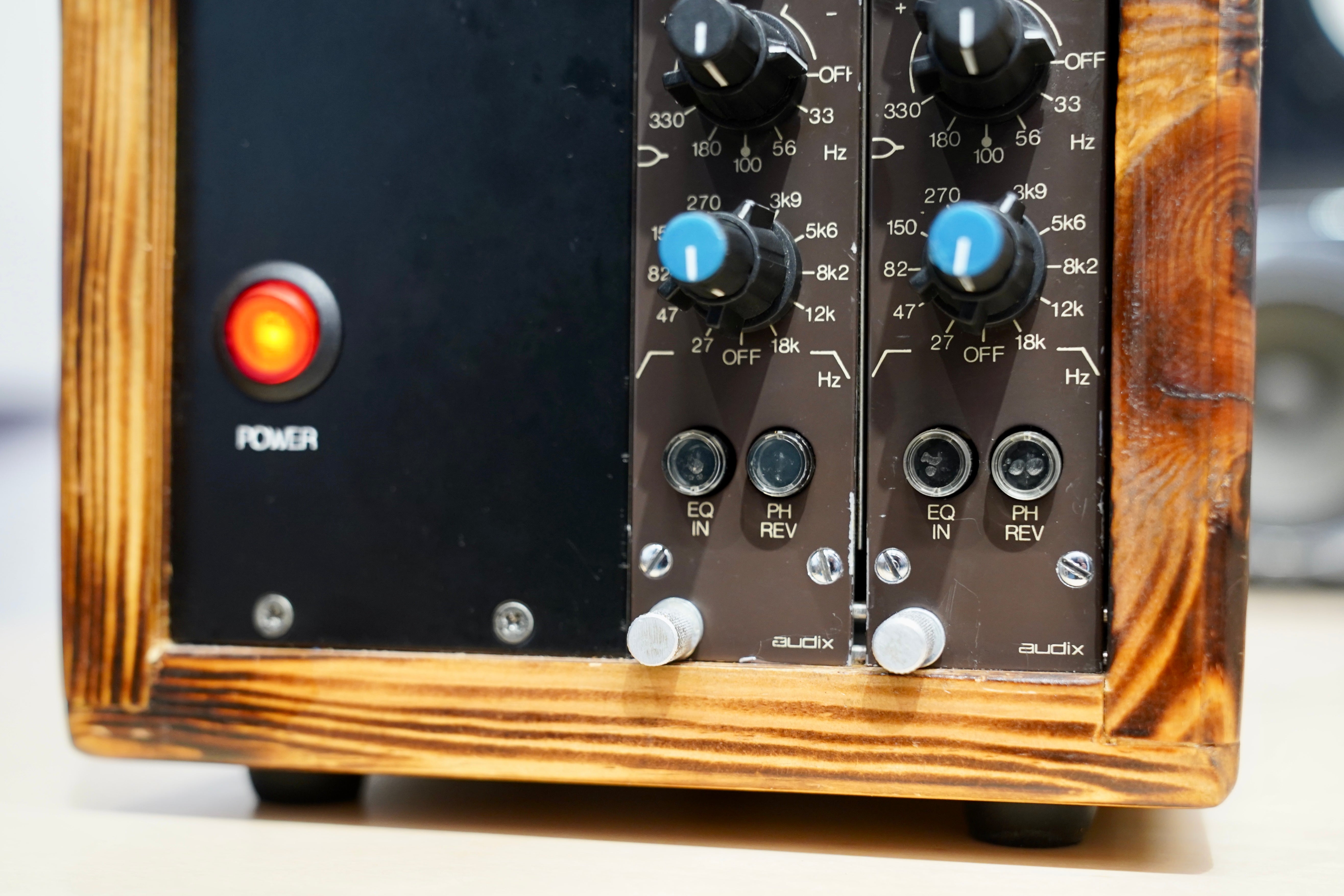 Audix 35102 v02 (Racked Modules)