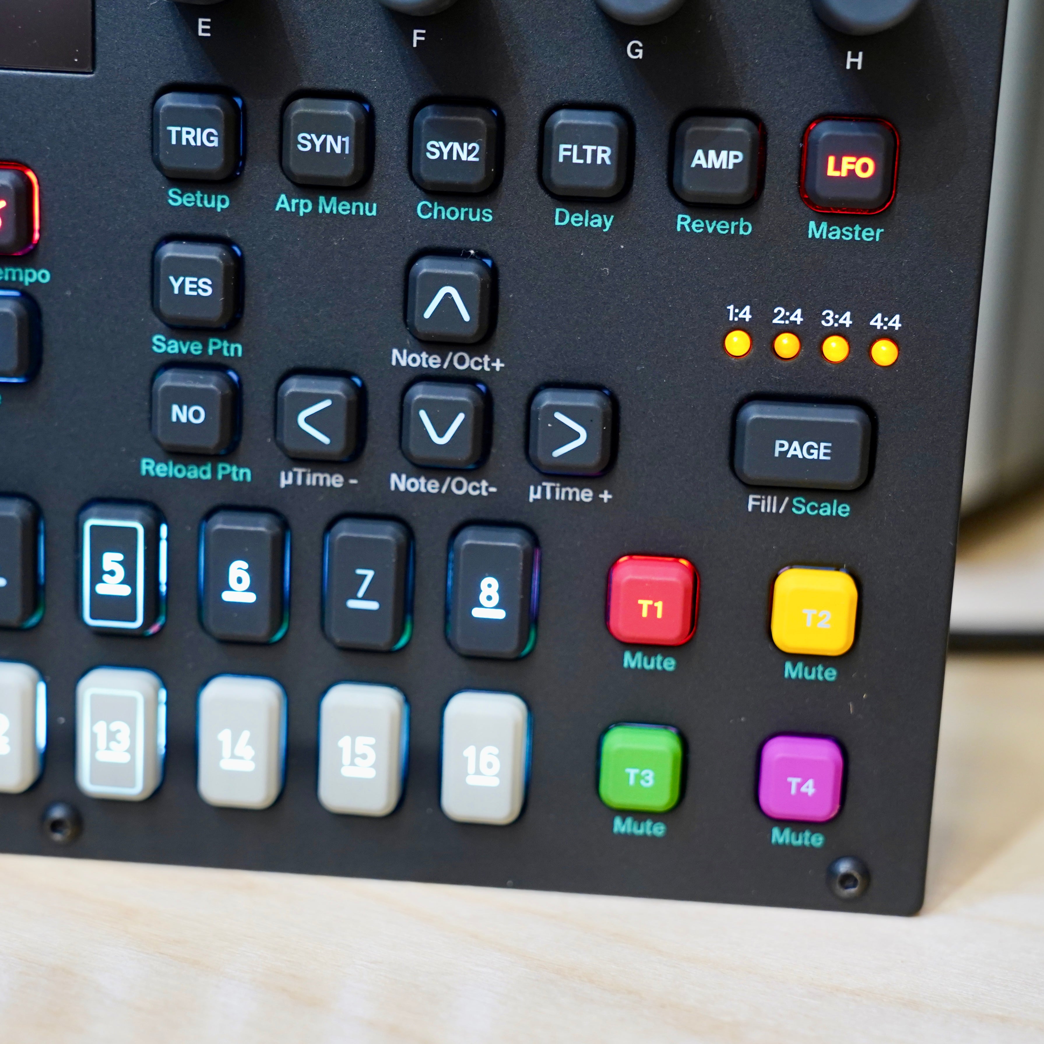 Elektron Digitone 8-Voice Digital Synthesizer