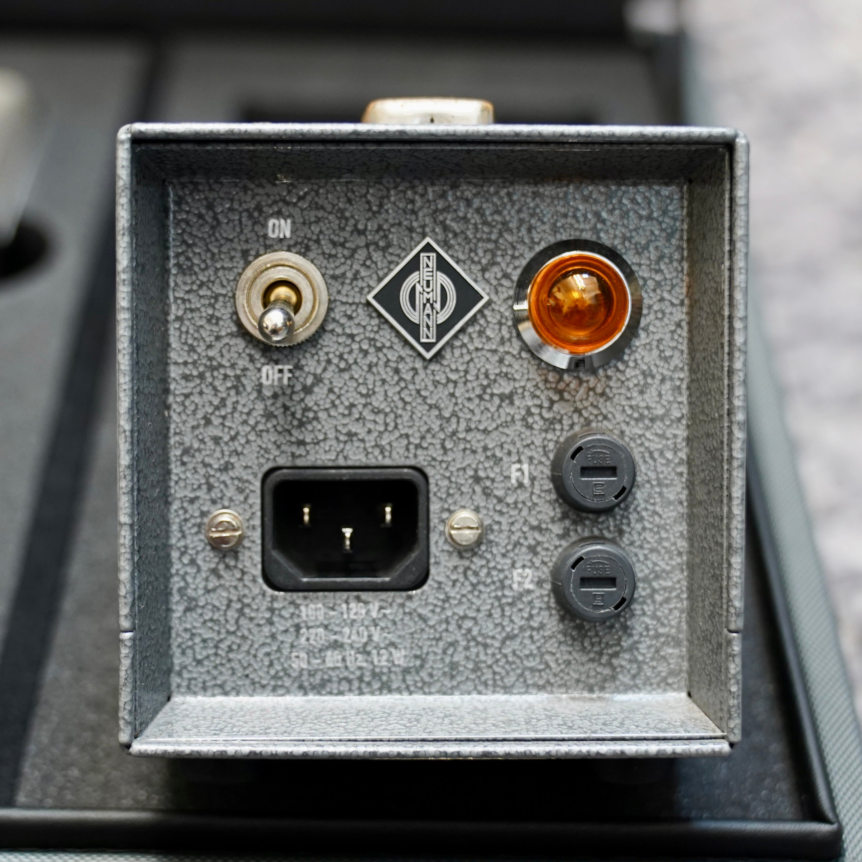 Neumann U67 (Re-Issue)