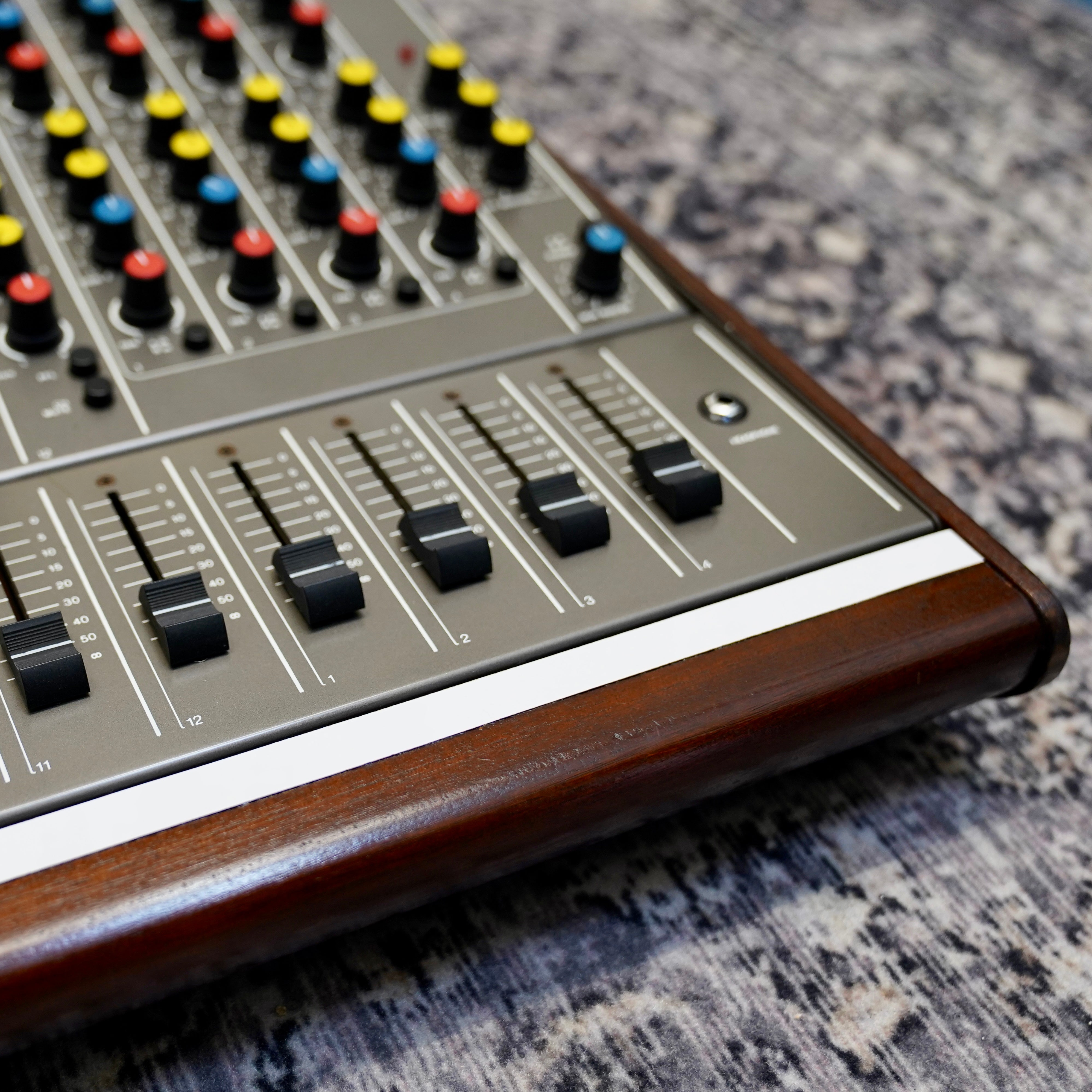 Alice 12.48 12-Channel Mixer