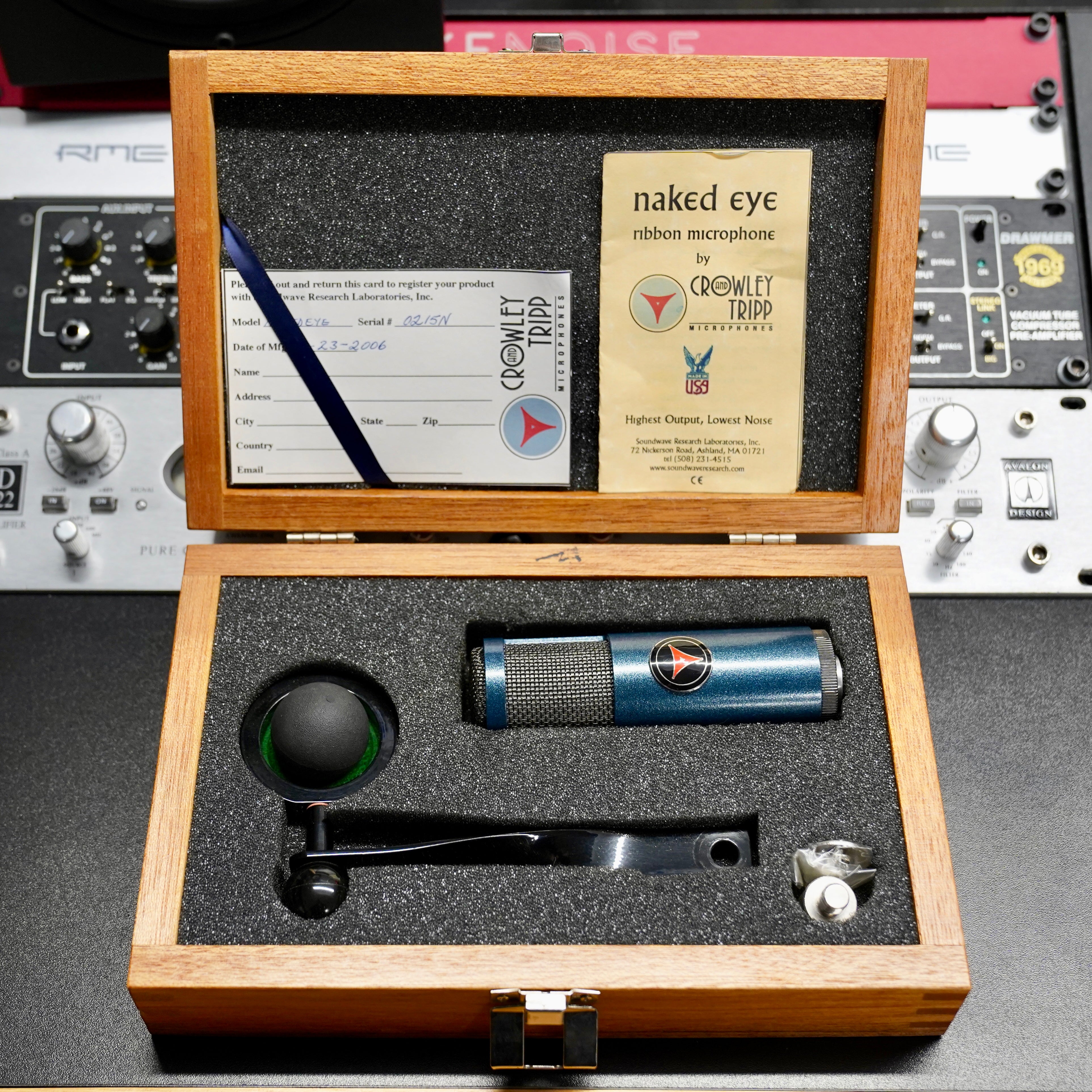 Crowley & Tripp Naked Eye