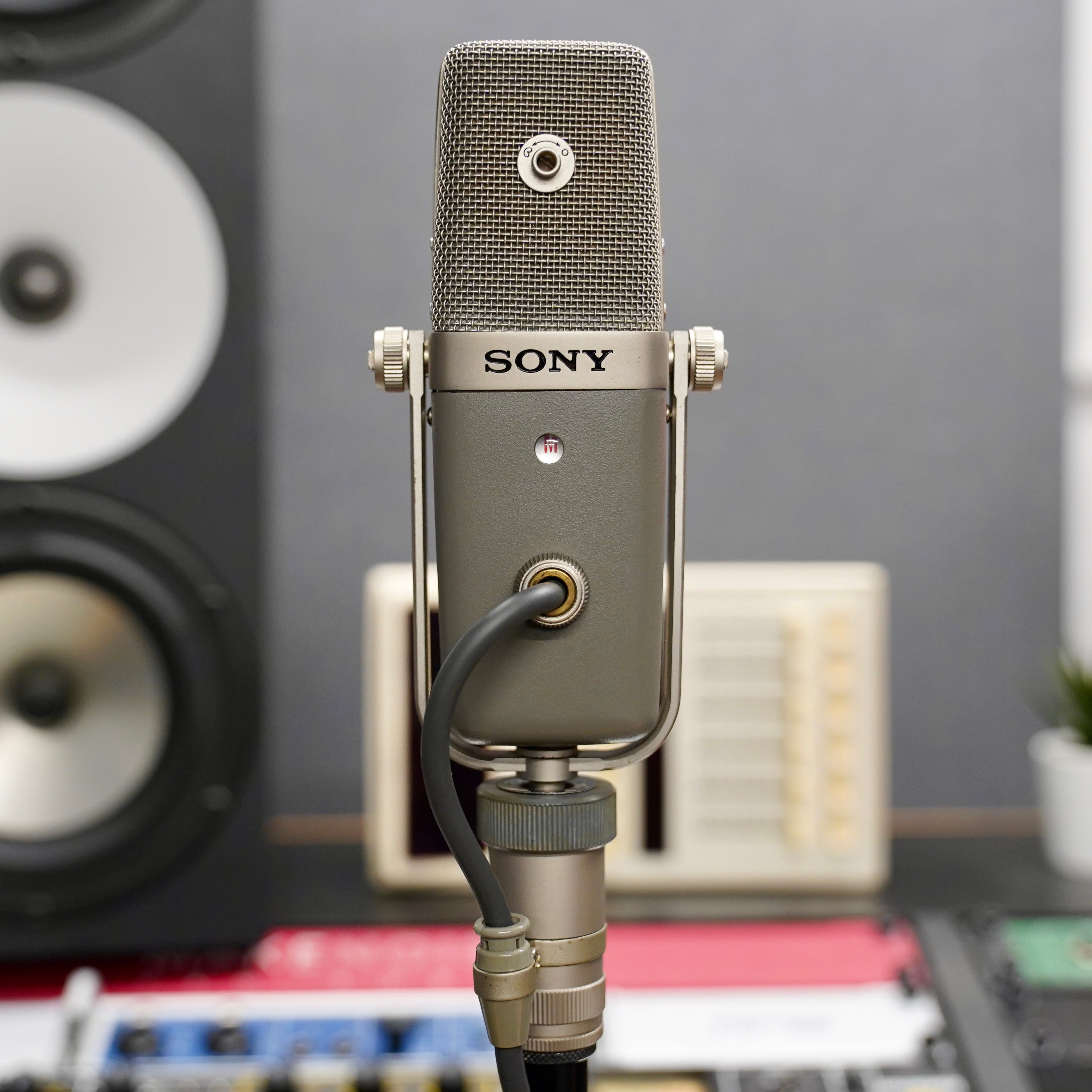 Sony C-38B