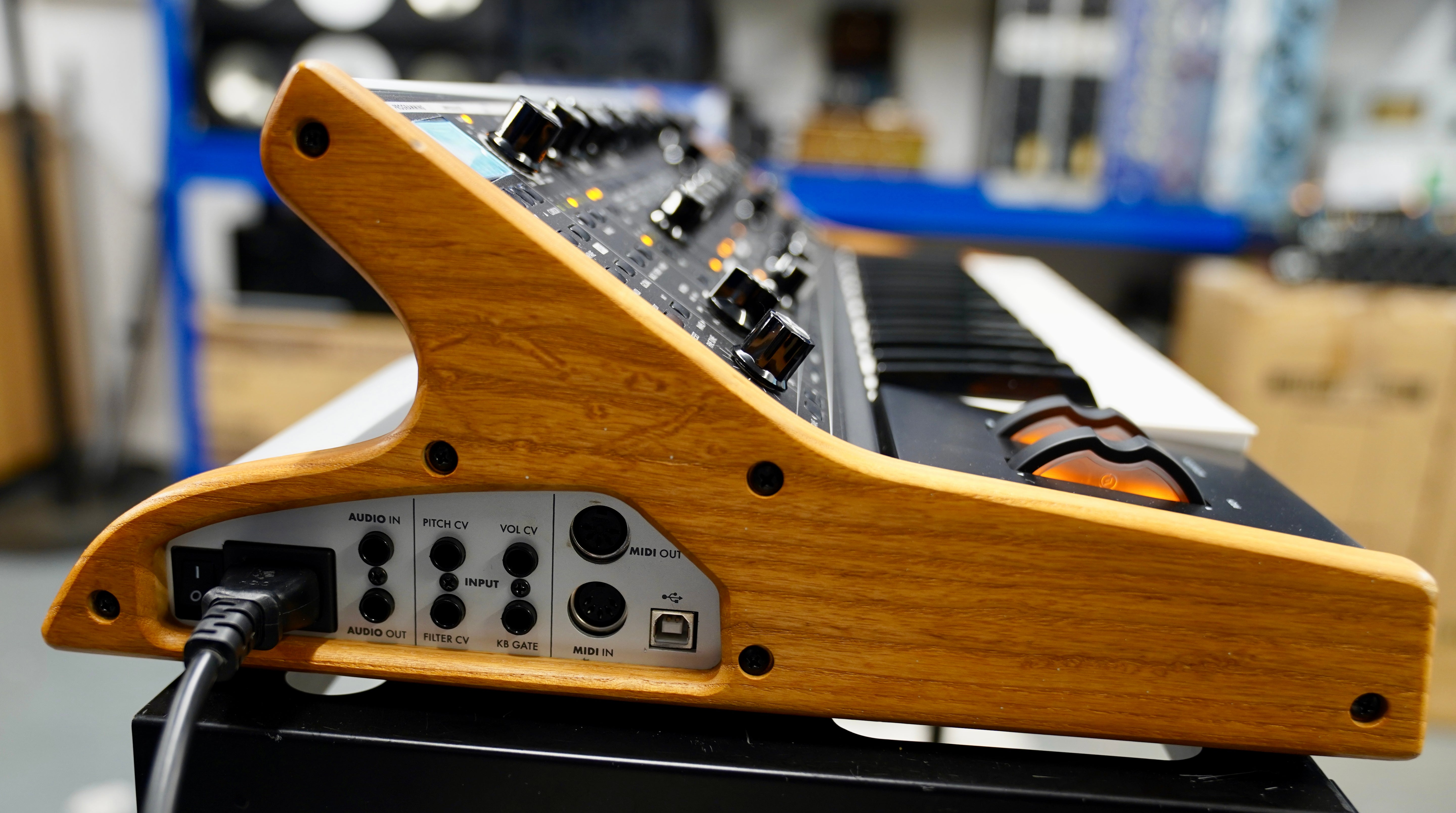 Moog Subsequent 37