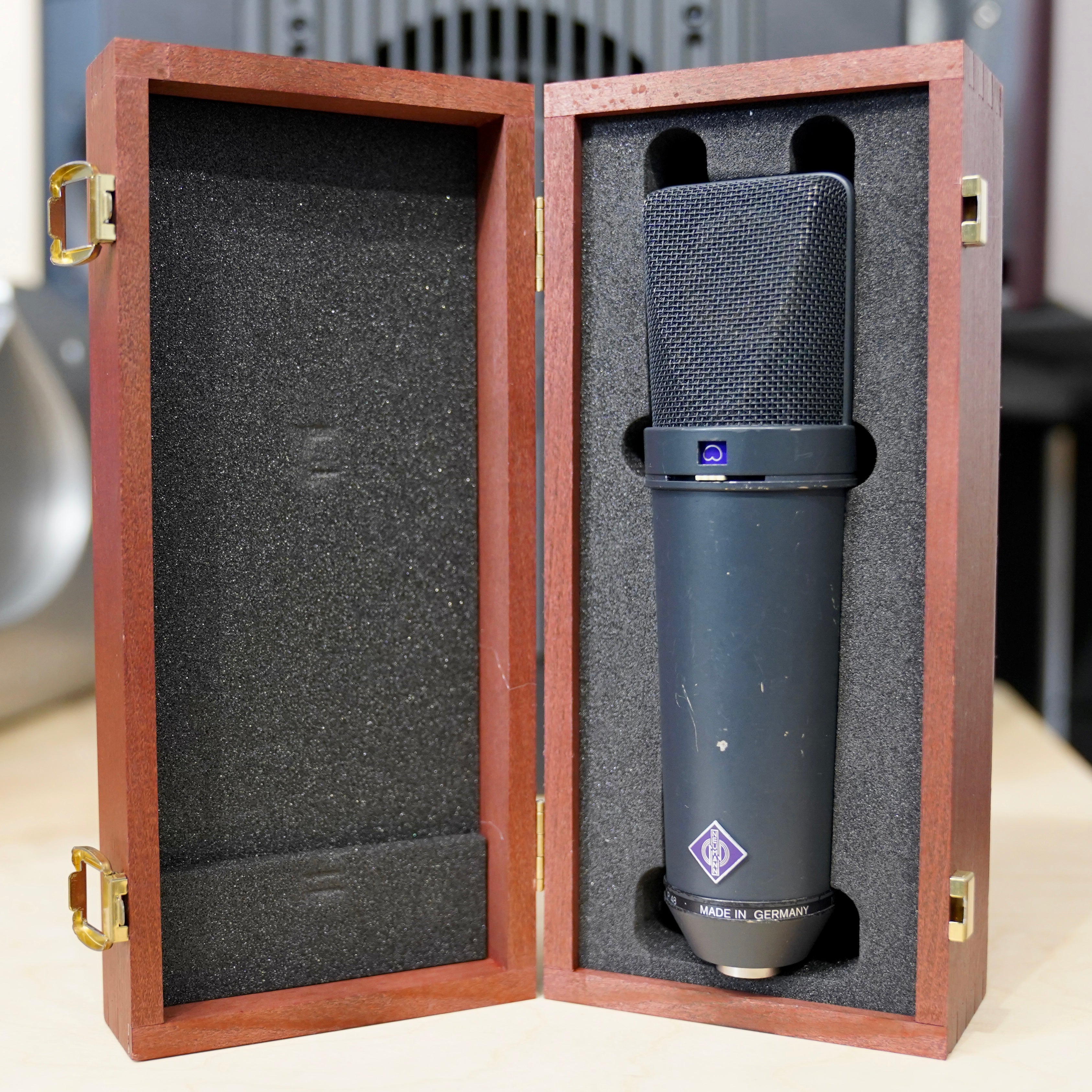 Neumann U87 Ai mt