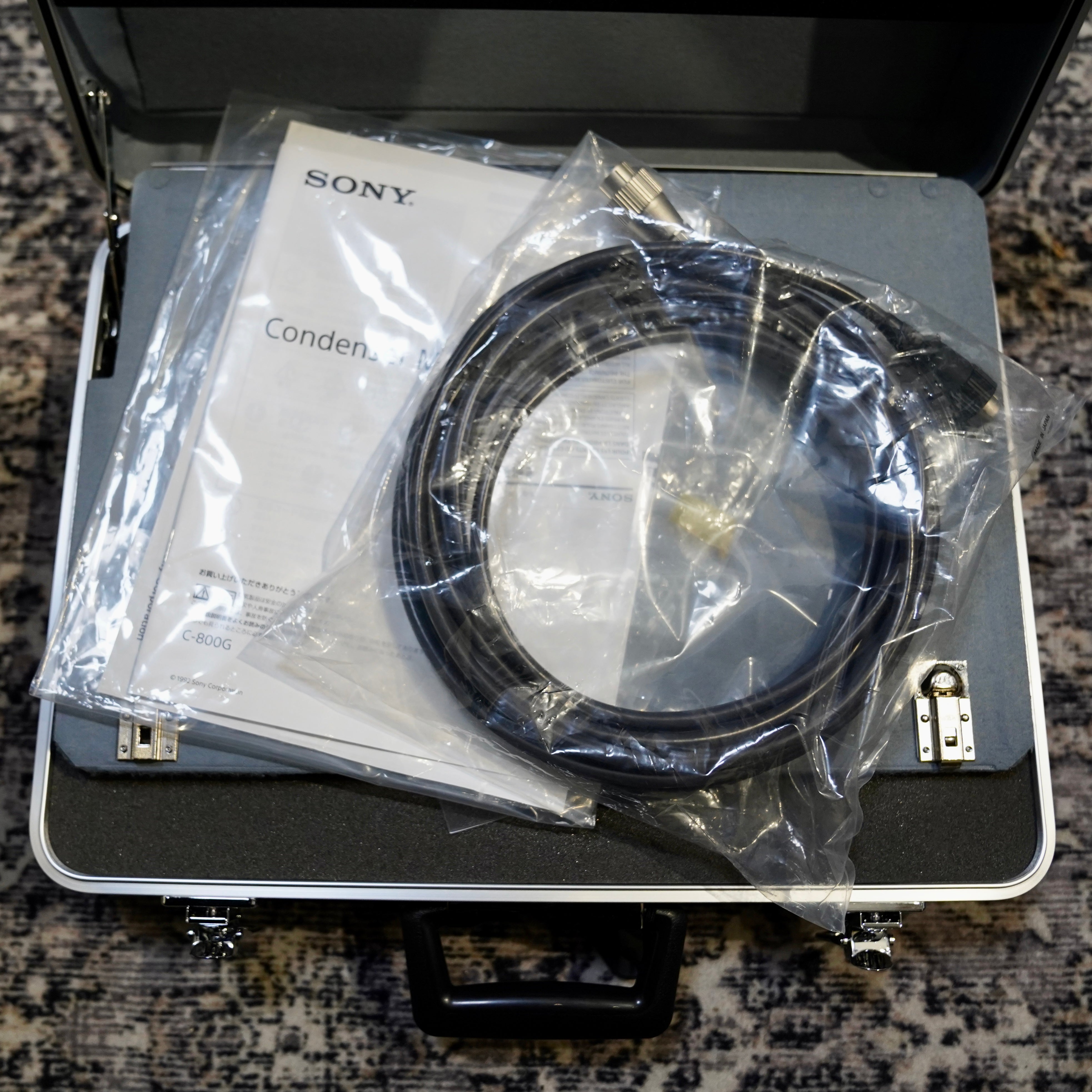 Sony C800G PAC Studio Tube Condenser Microphone