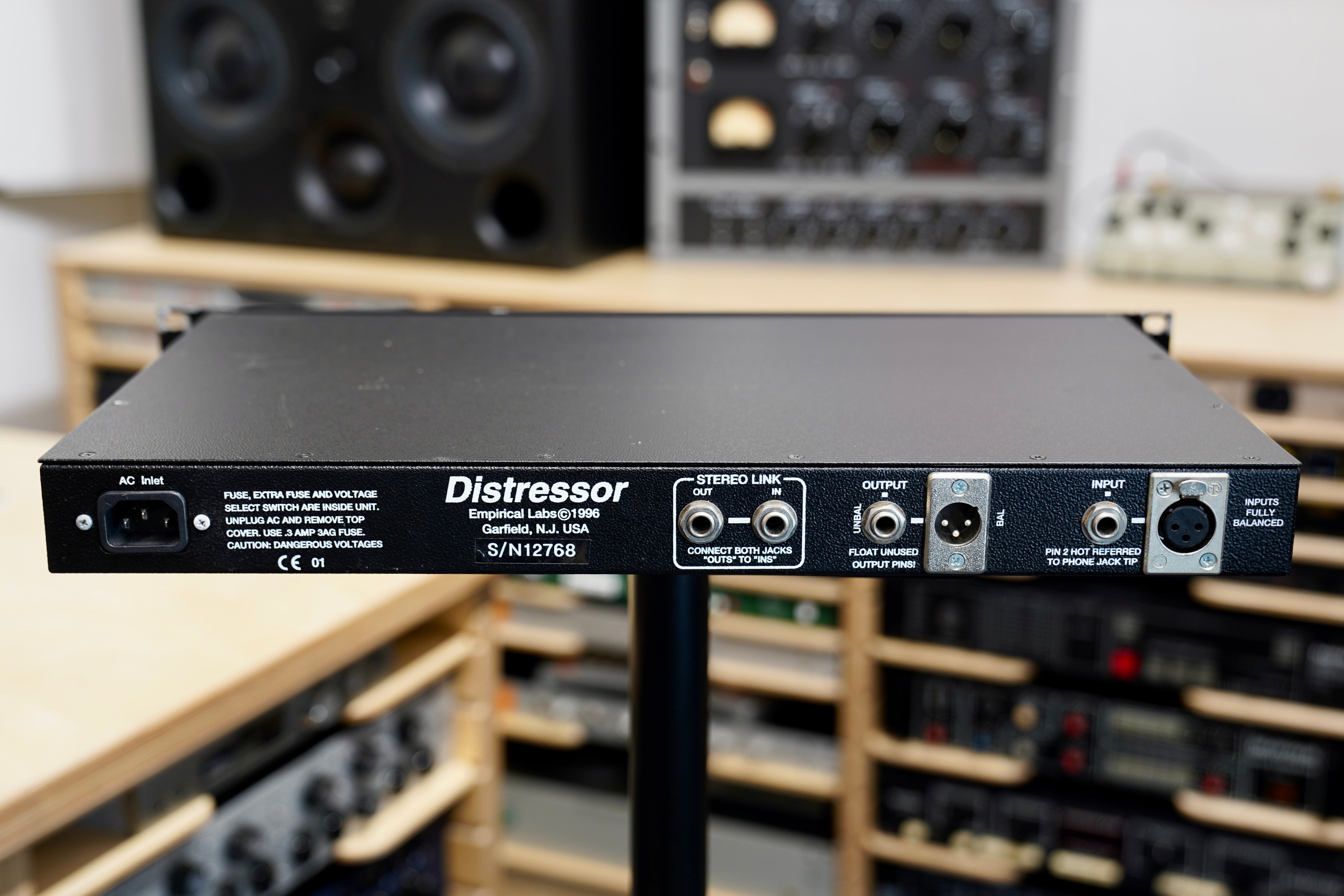 Empirical Labs EL8-X Distressor