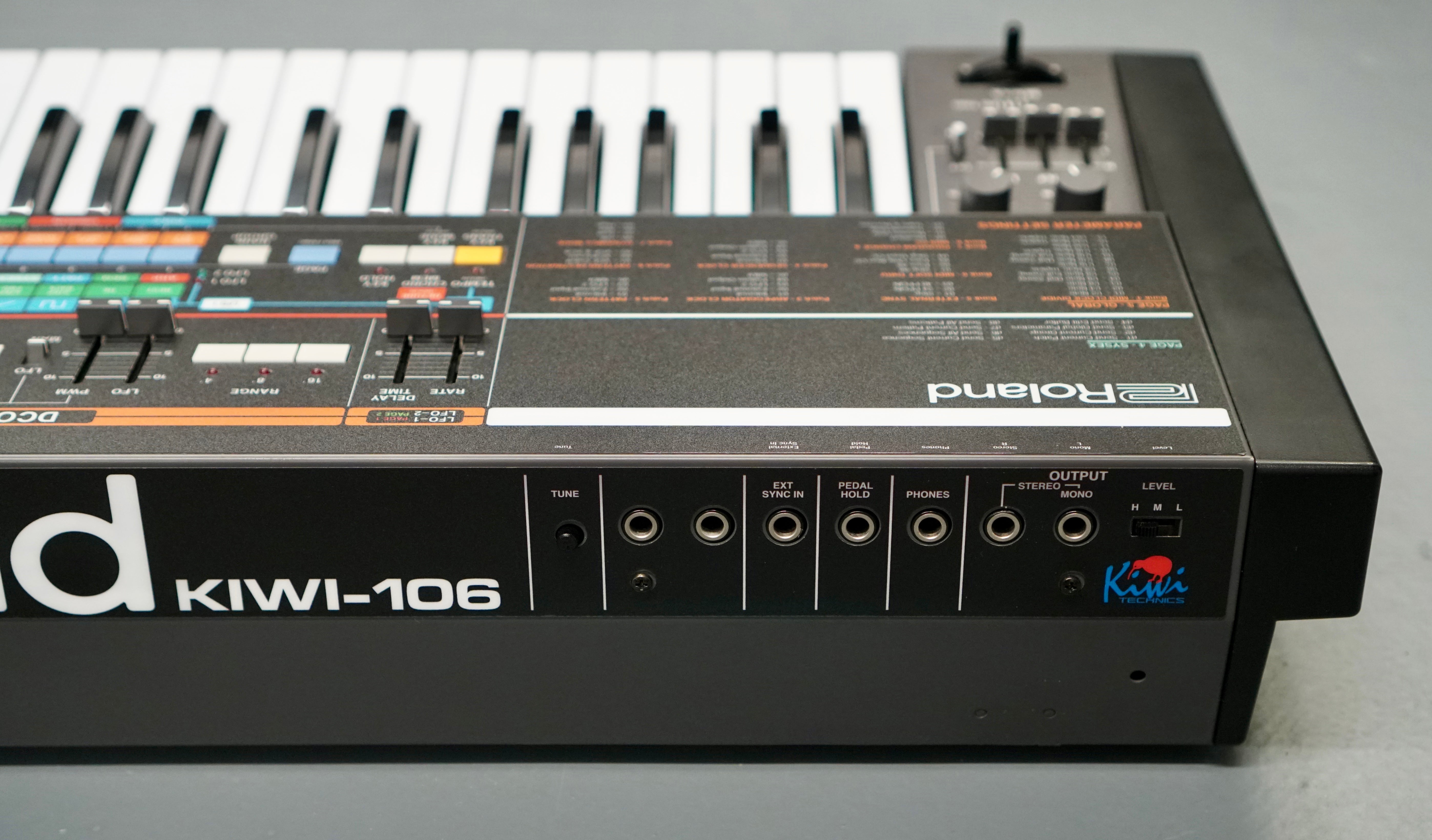 Roland KIWI-106 Synthesizer