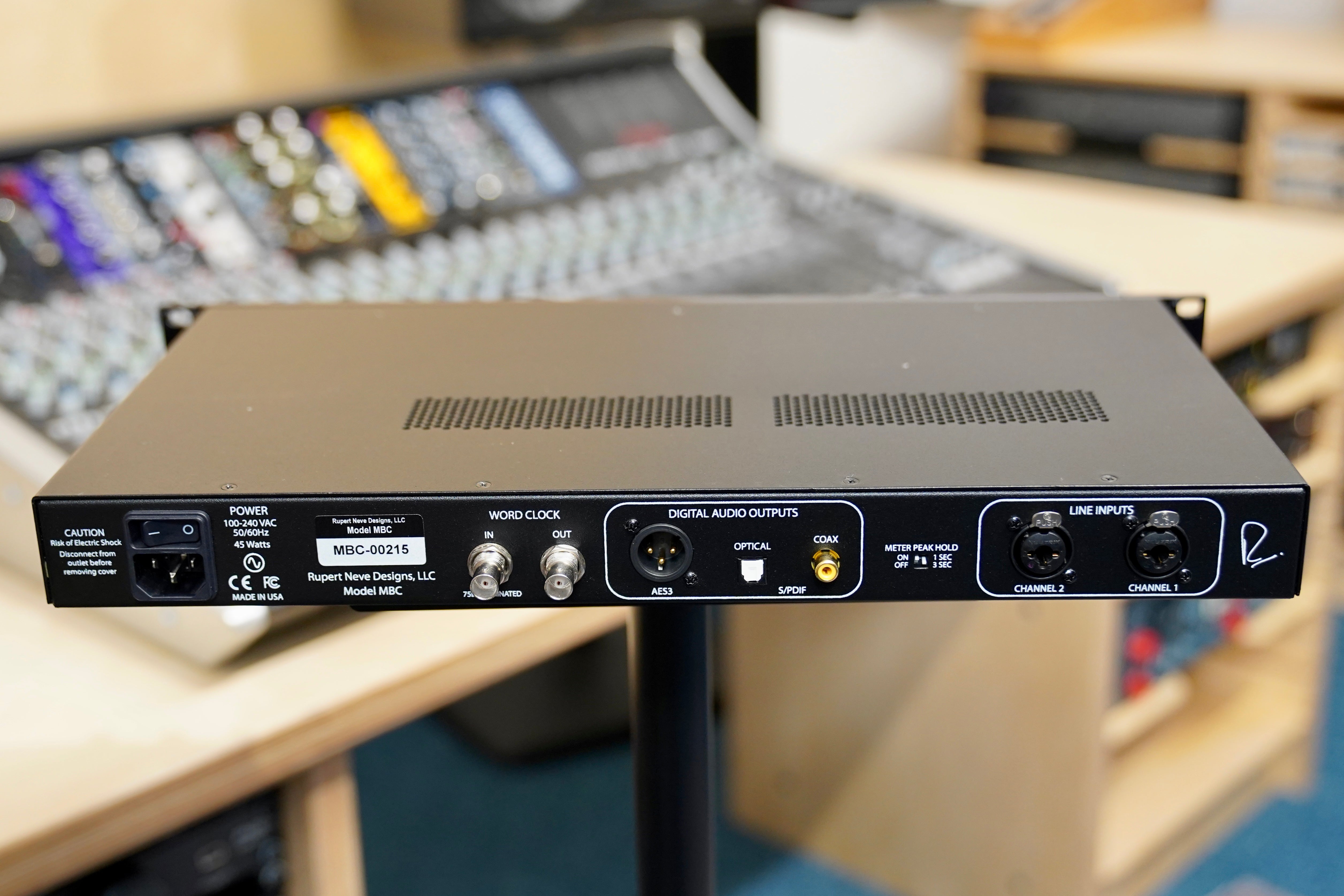 Rupert Neve Designs MBC Master Buss Converter
