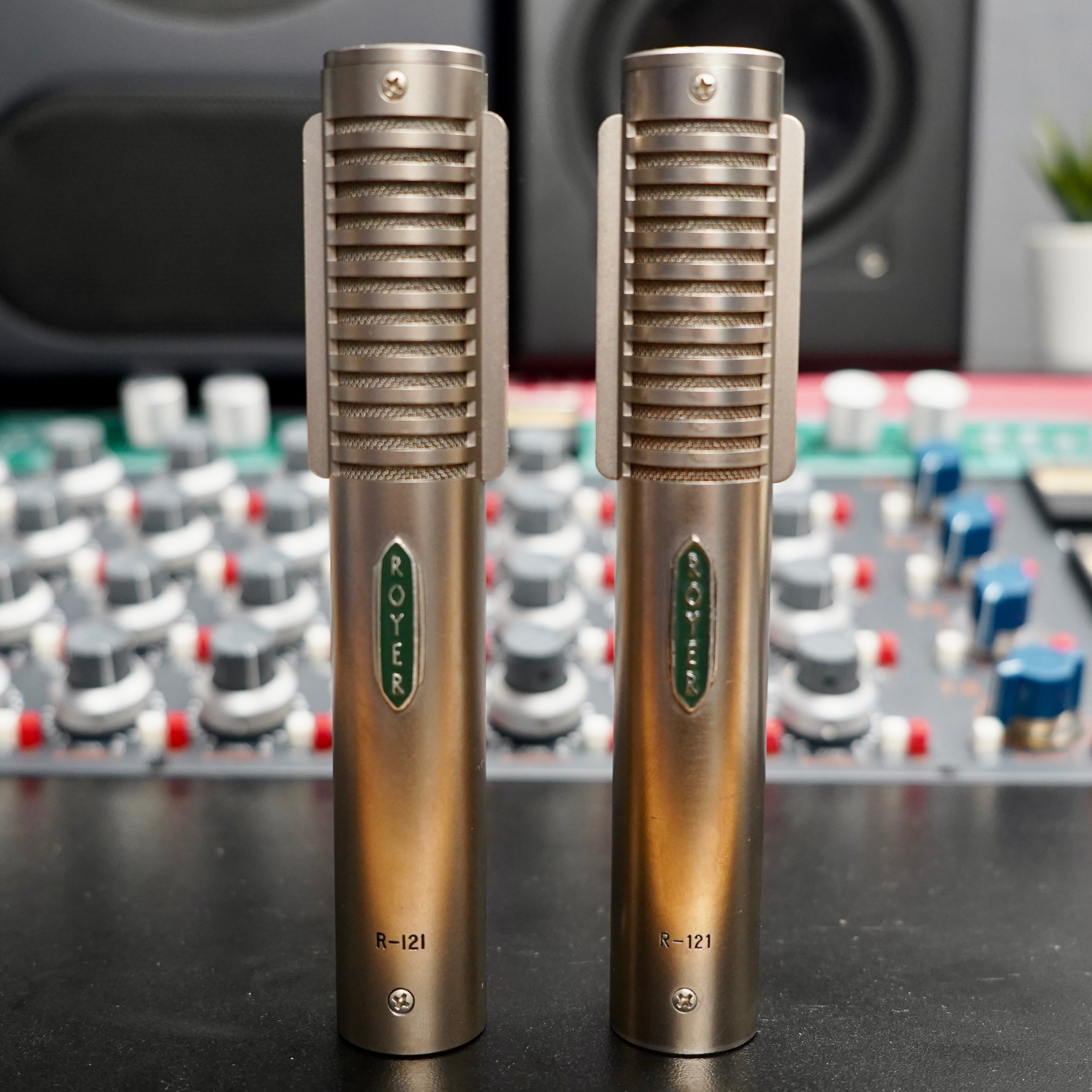 Royer R-121 (Pair)