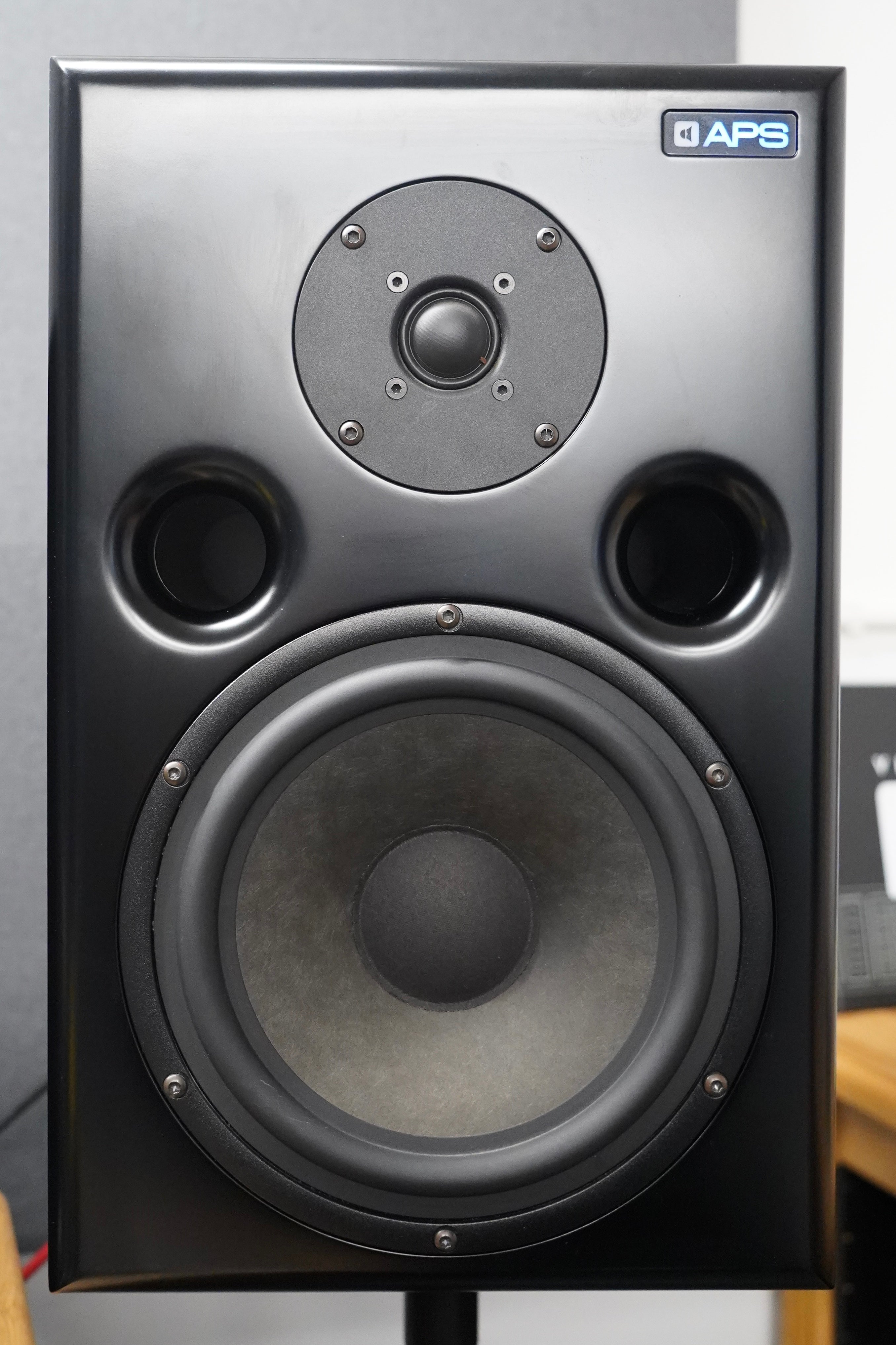 APS Aeon Active (Pair)