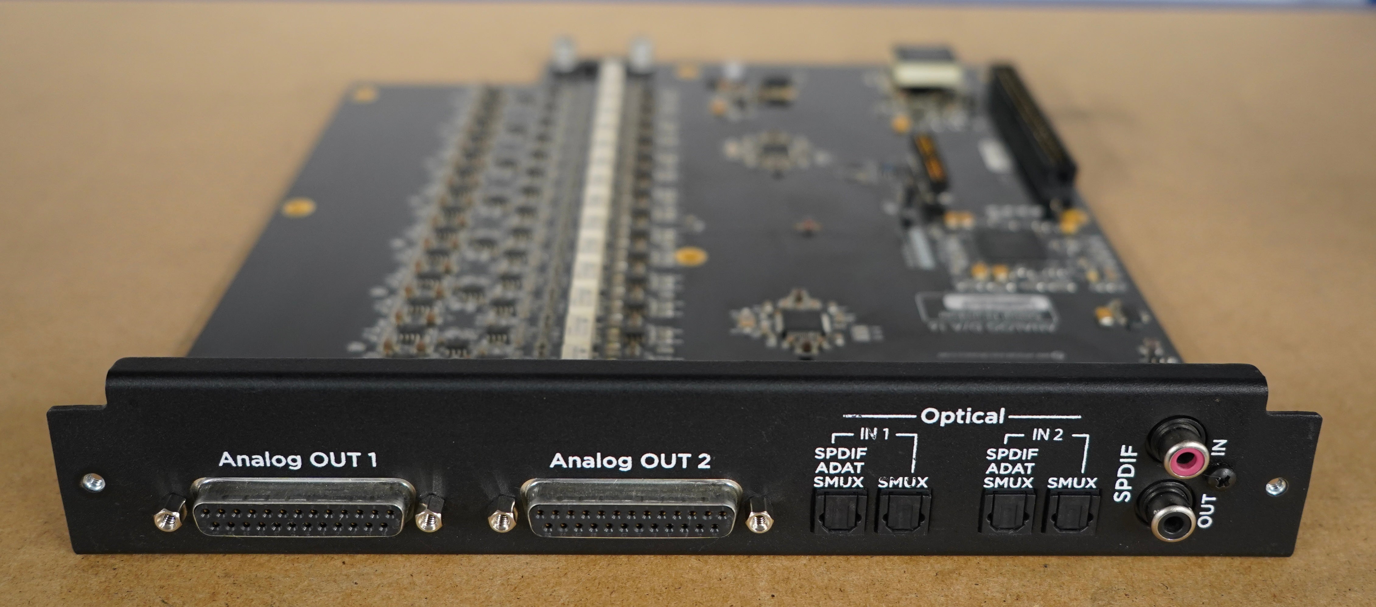 Apogee Symphony 16 Digital In/Analog Out Module