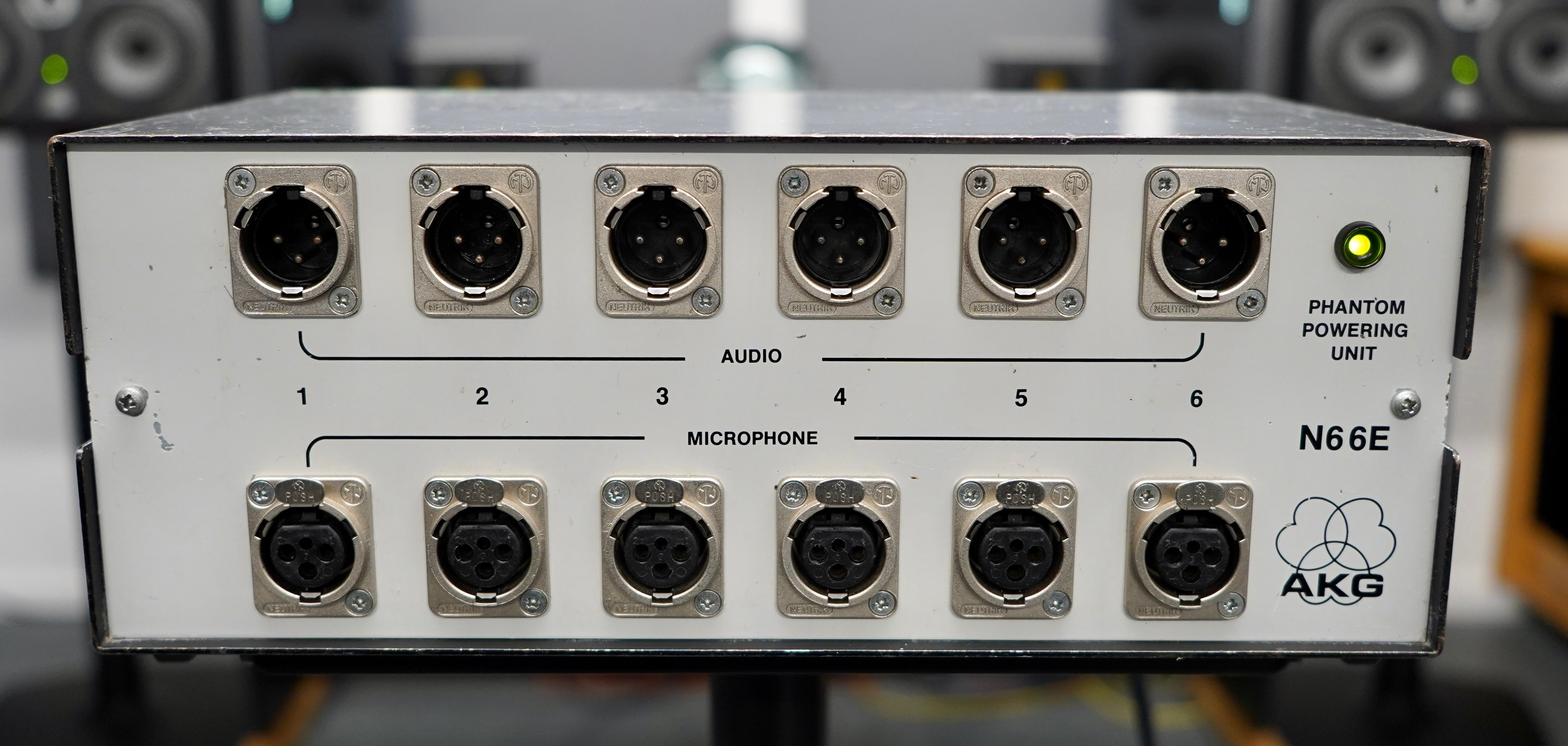AKG N66E Phantom Powering Unit