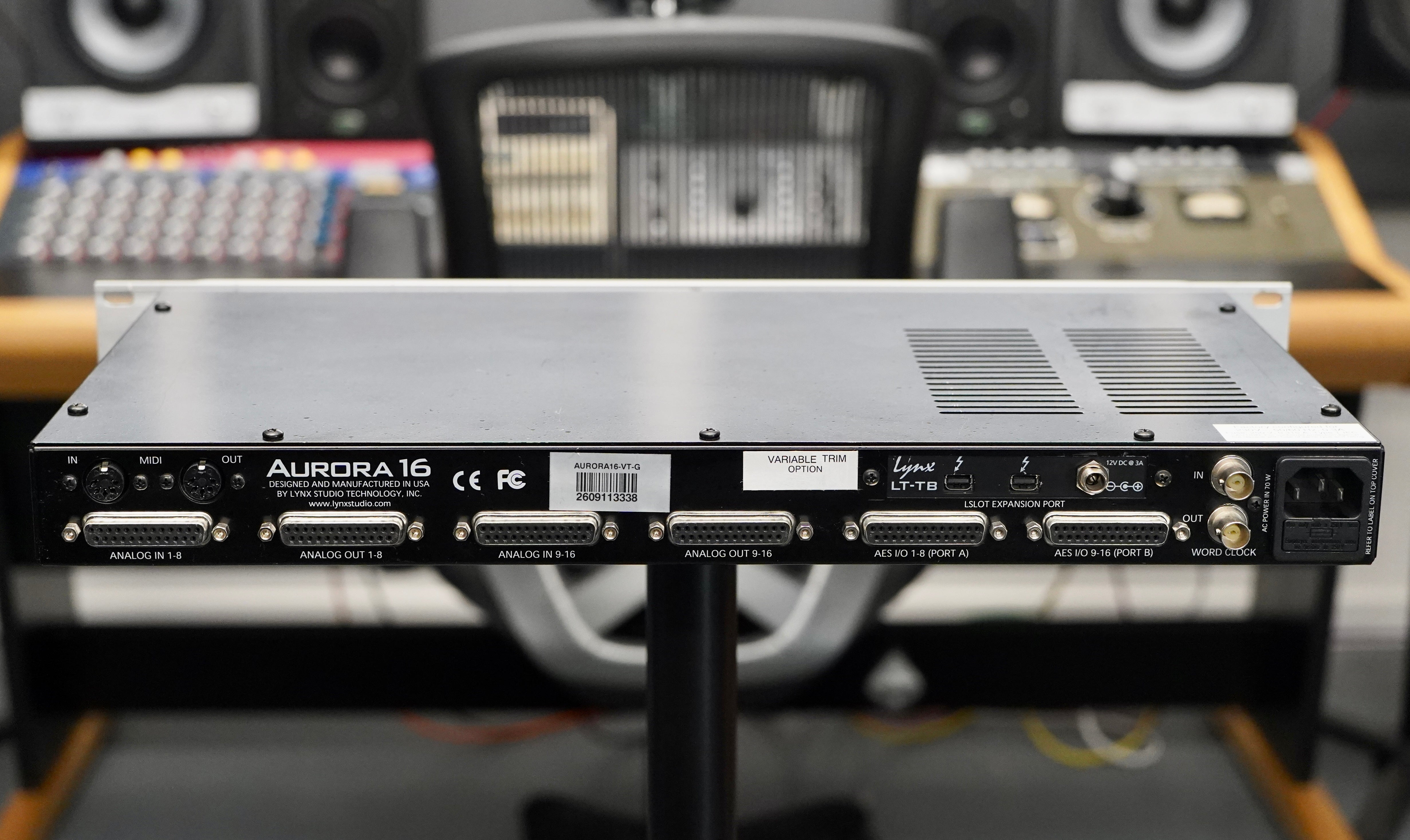 Lynx Aurora 16 w/ LT-TB (Thunderbolt 2)