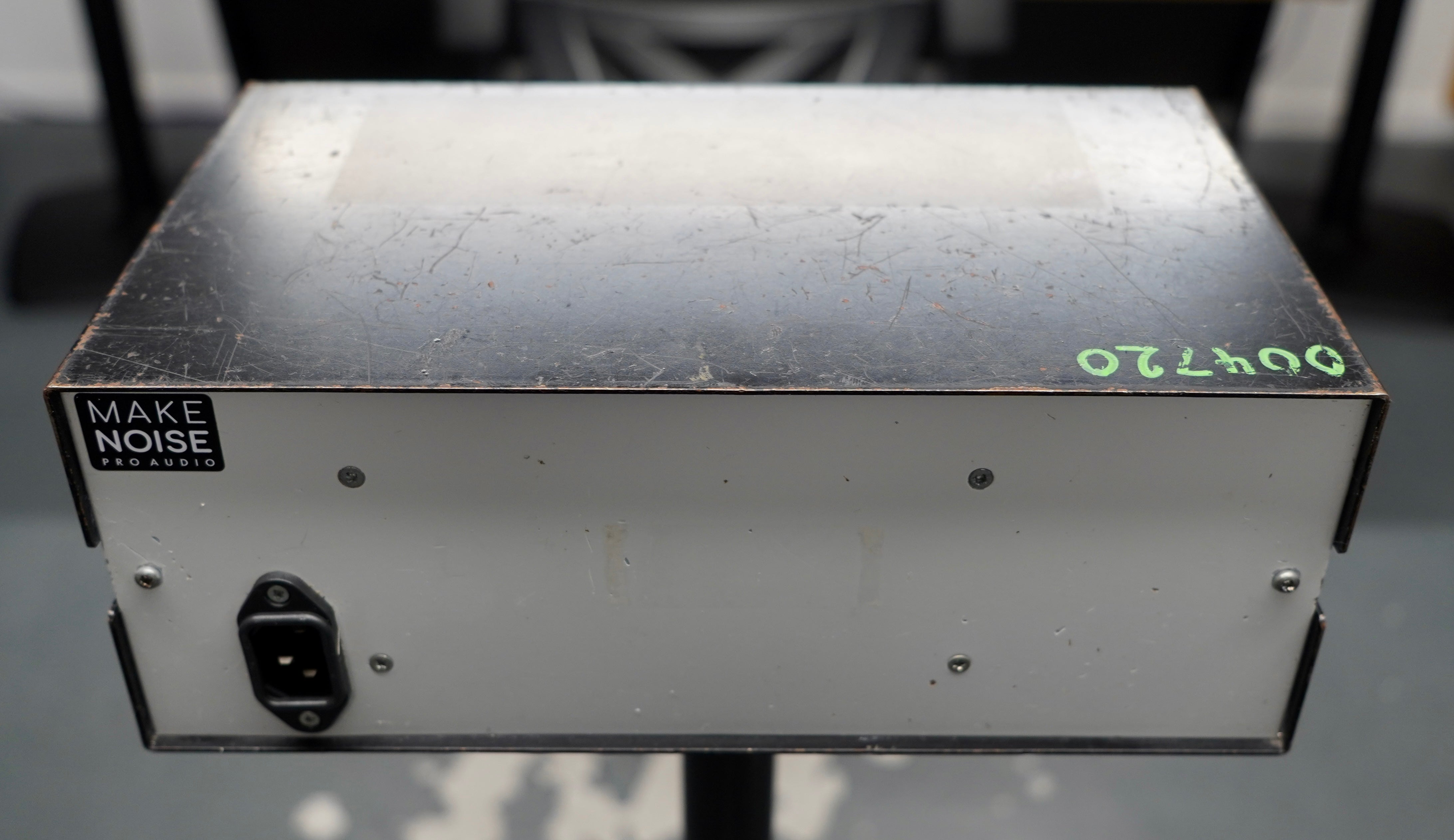 AKG N66E Phantom Powering Unit