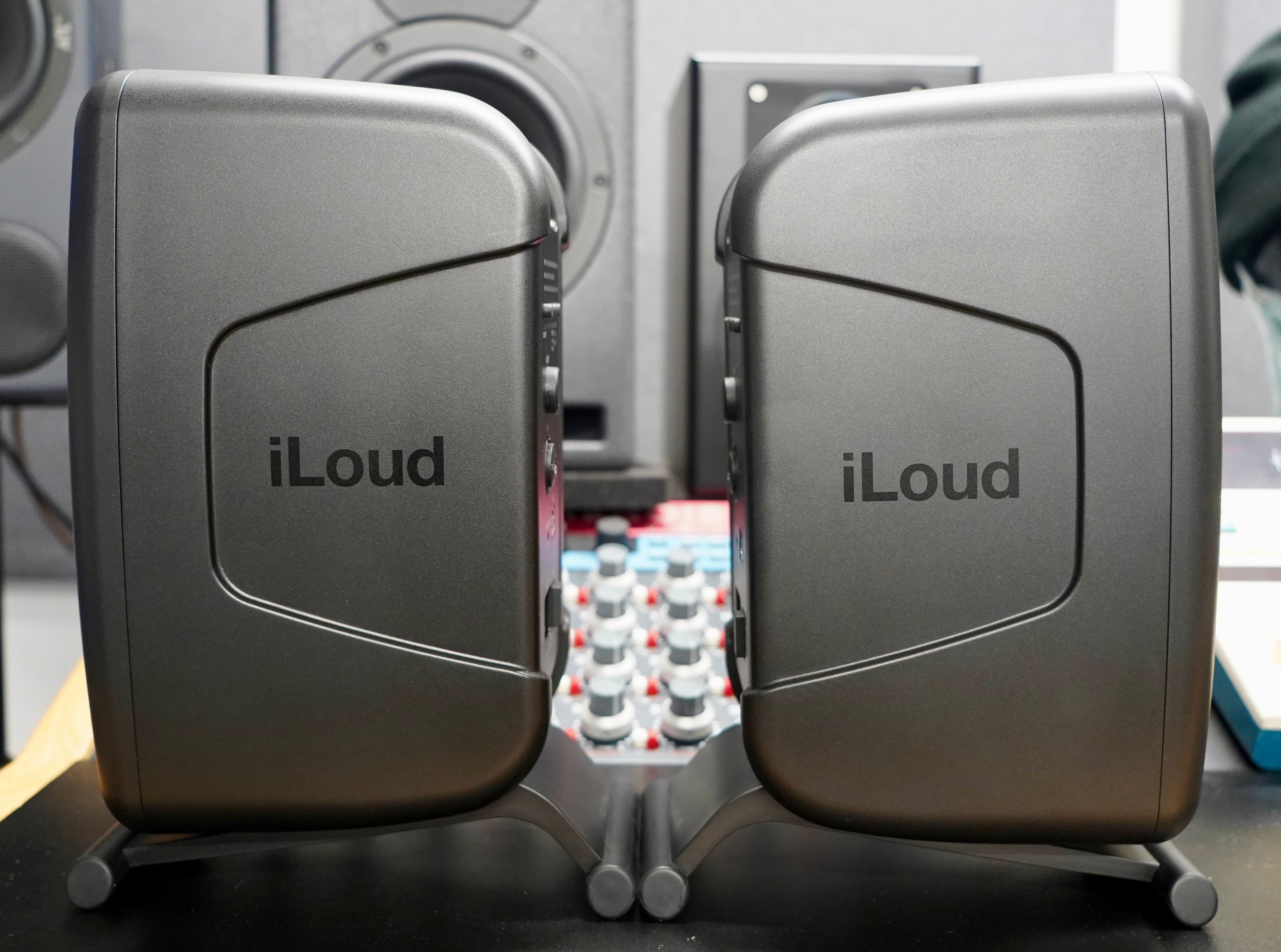 IK Multimedia iLoud MTM (Pair)
