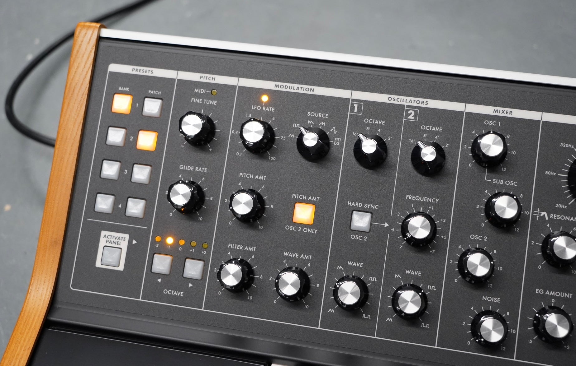 Moog Subsequent 25