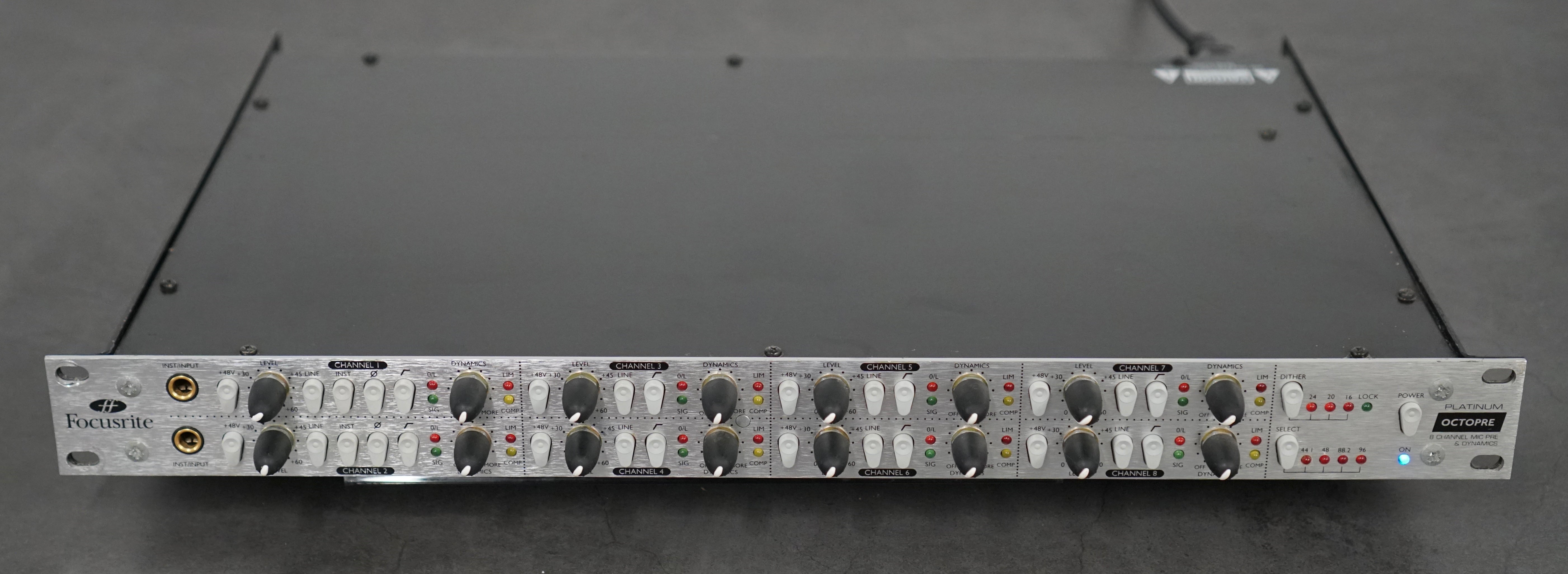 Focusrite Octopre Platinum 8 Channel Mic Pre & Dynamics