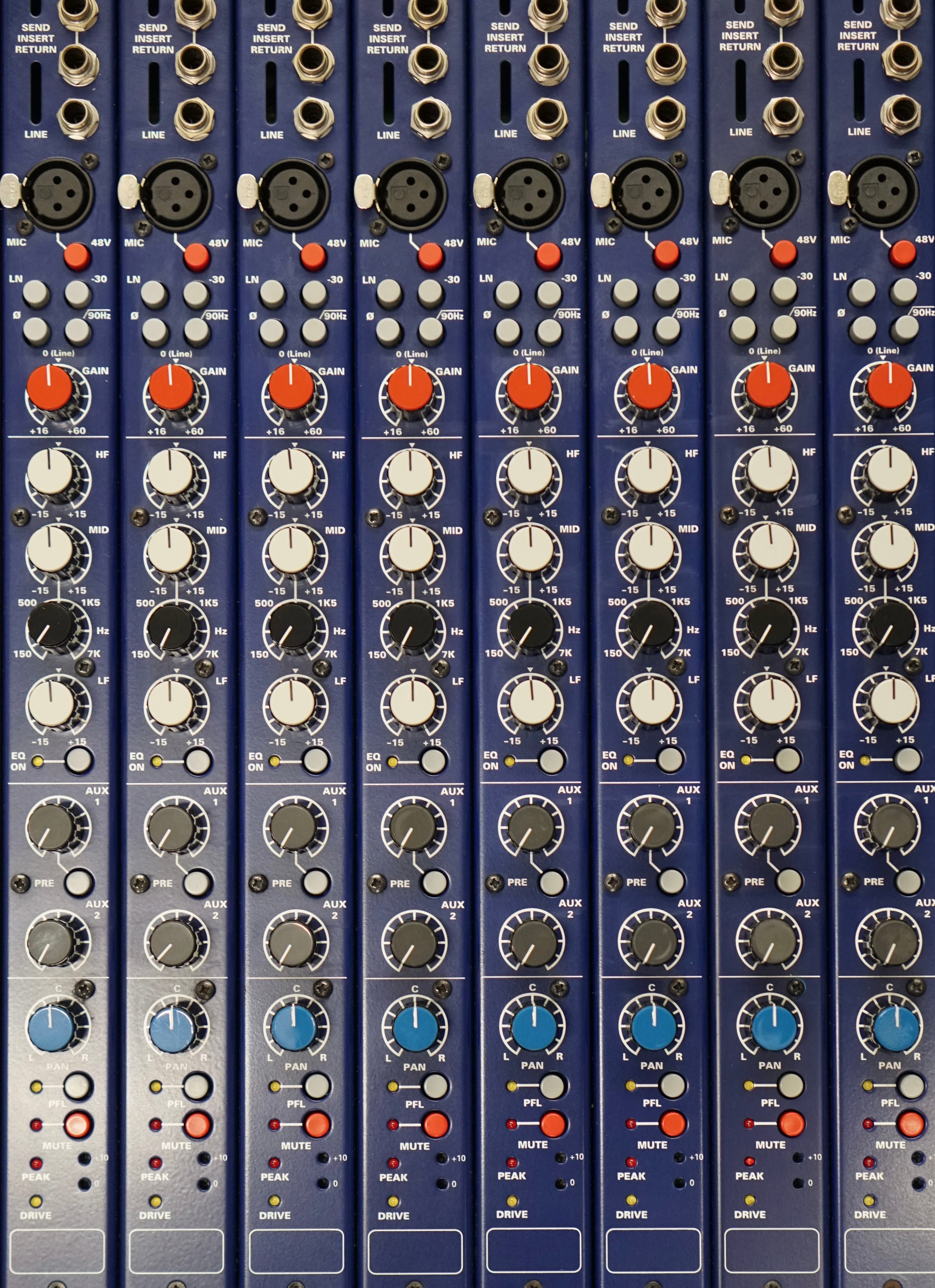 TL Audio M1 Tubetracker