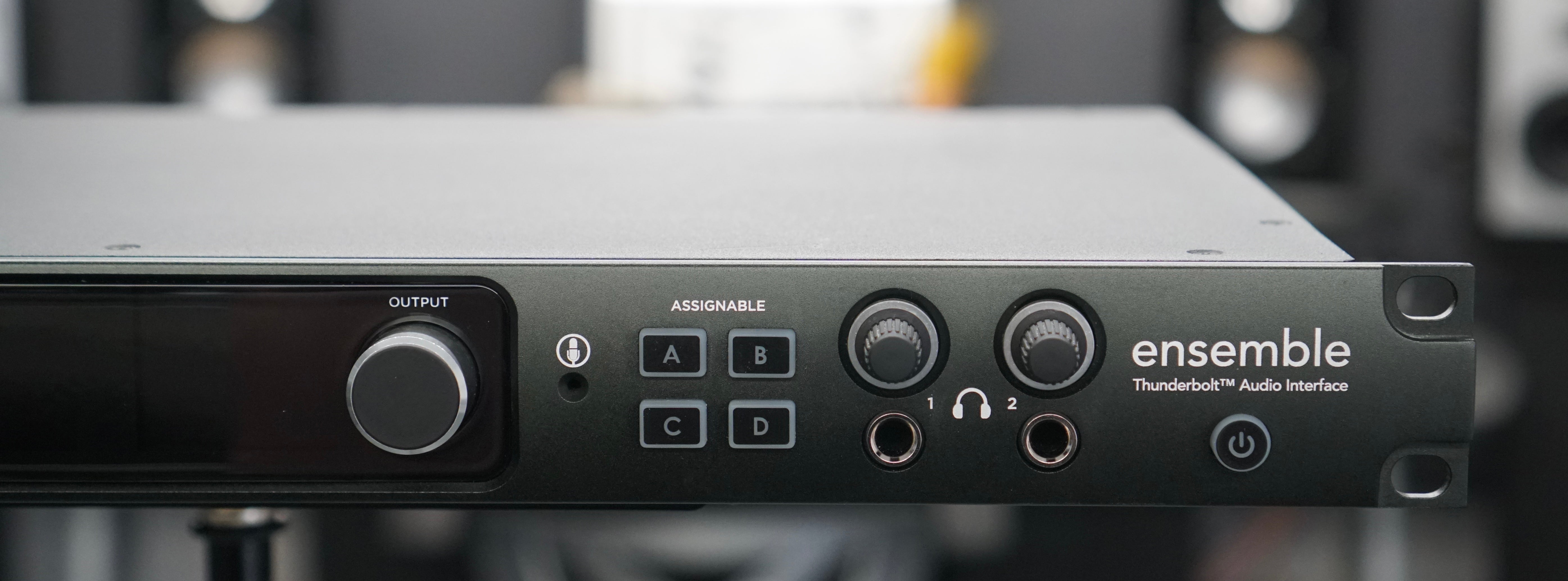 Apogee Ensemble w/ Control Remote