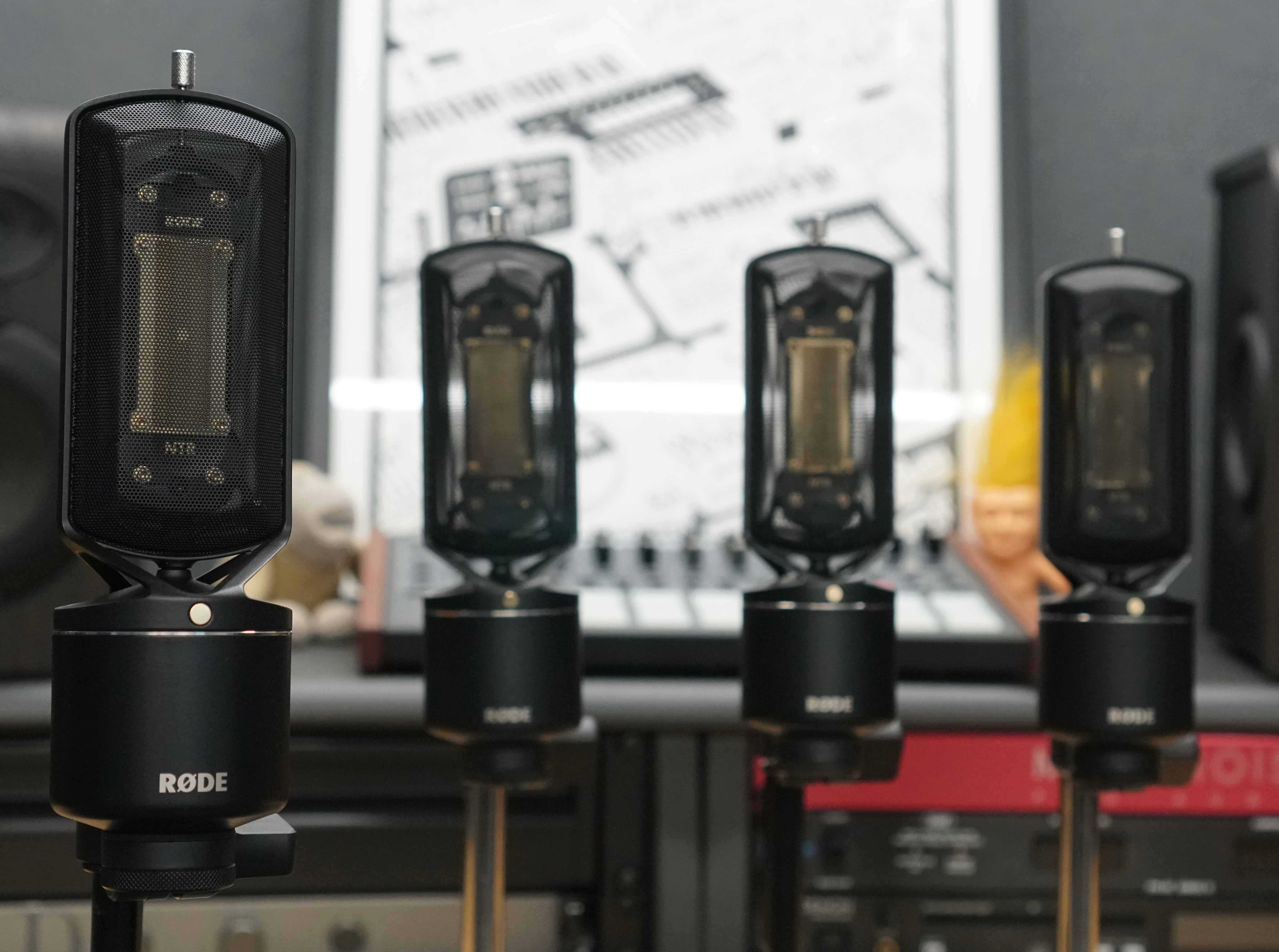 Rode NTR Active Ribbon Microphone