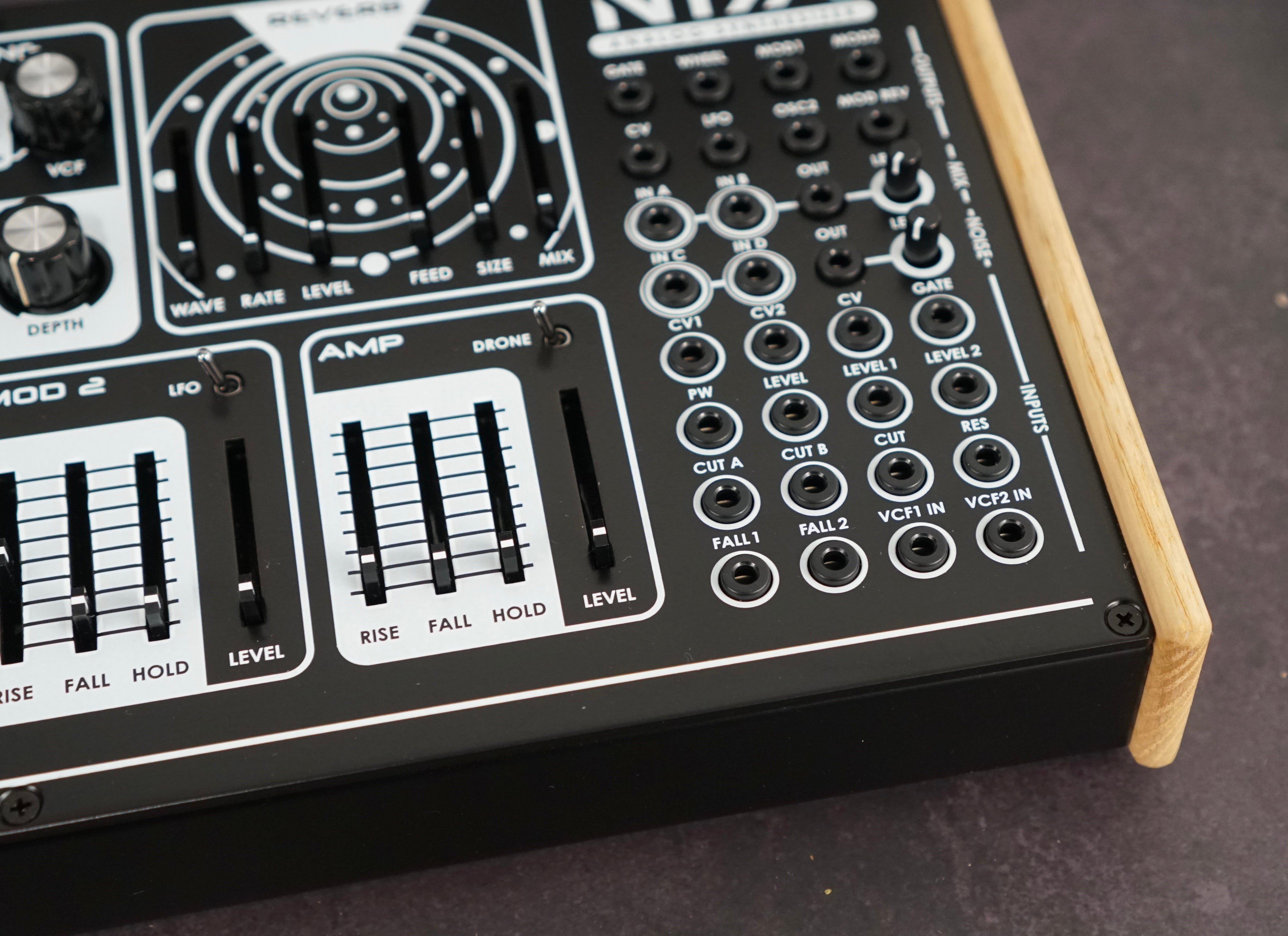 Dreadbox Nyx V2 Analogue Synth