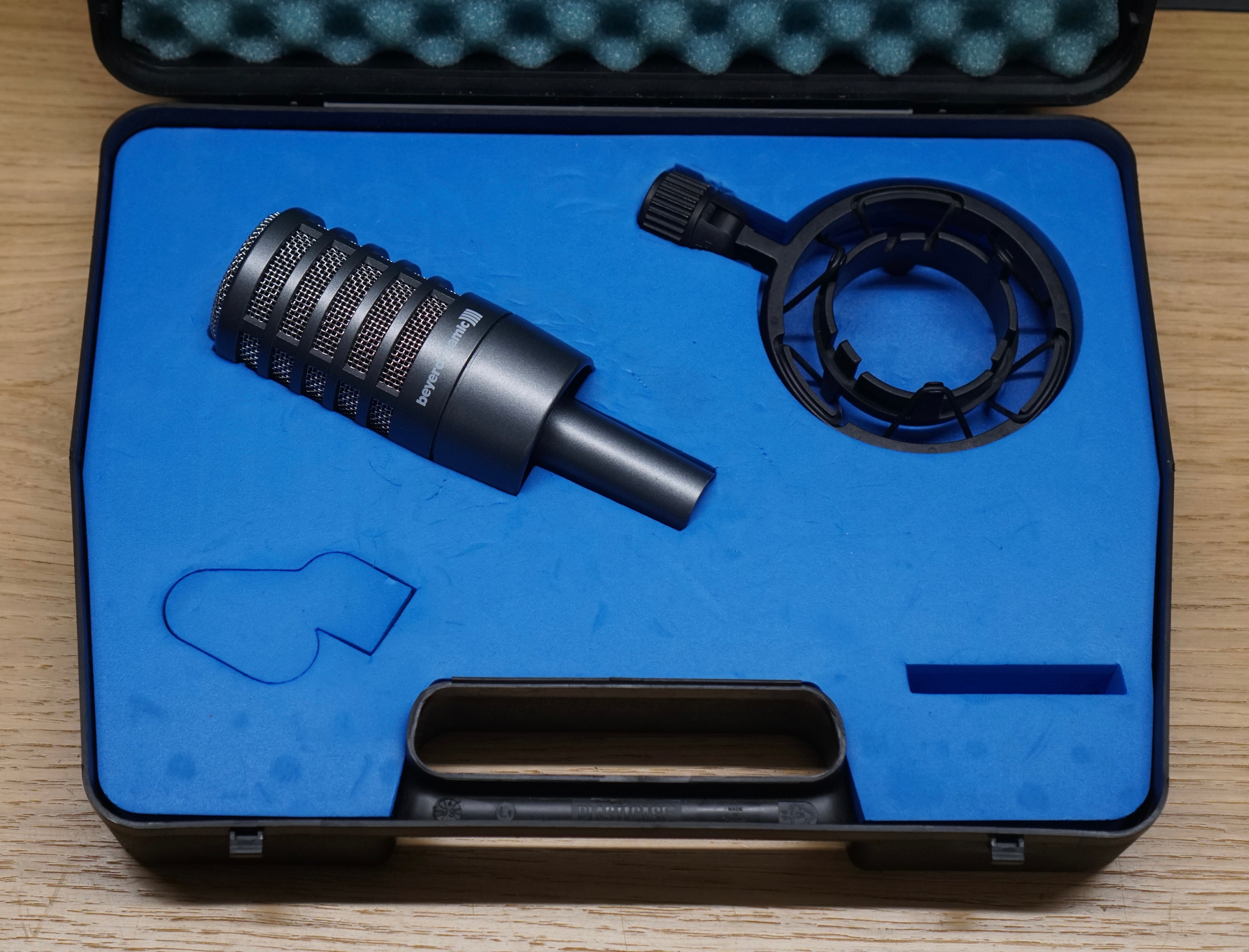 Beyerdynamic M99 TG-X