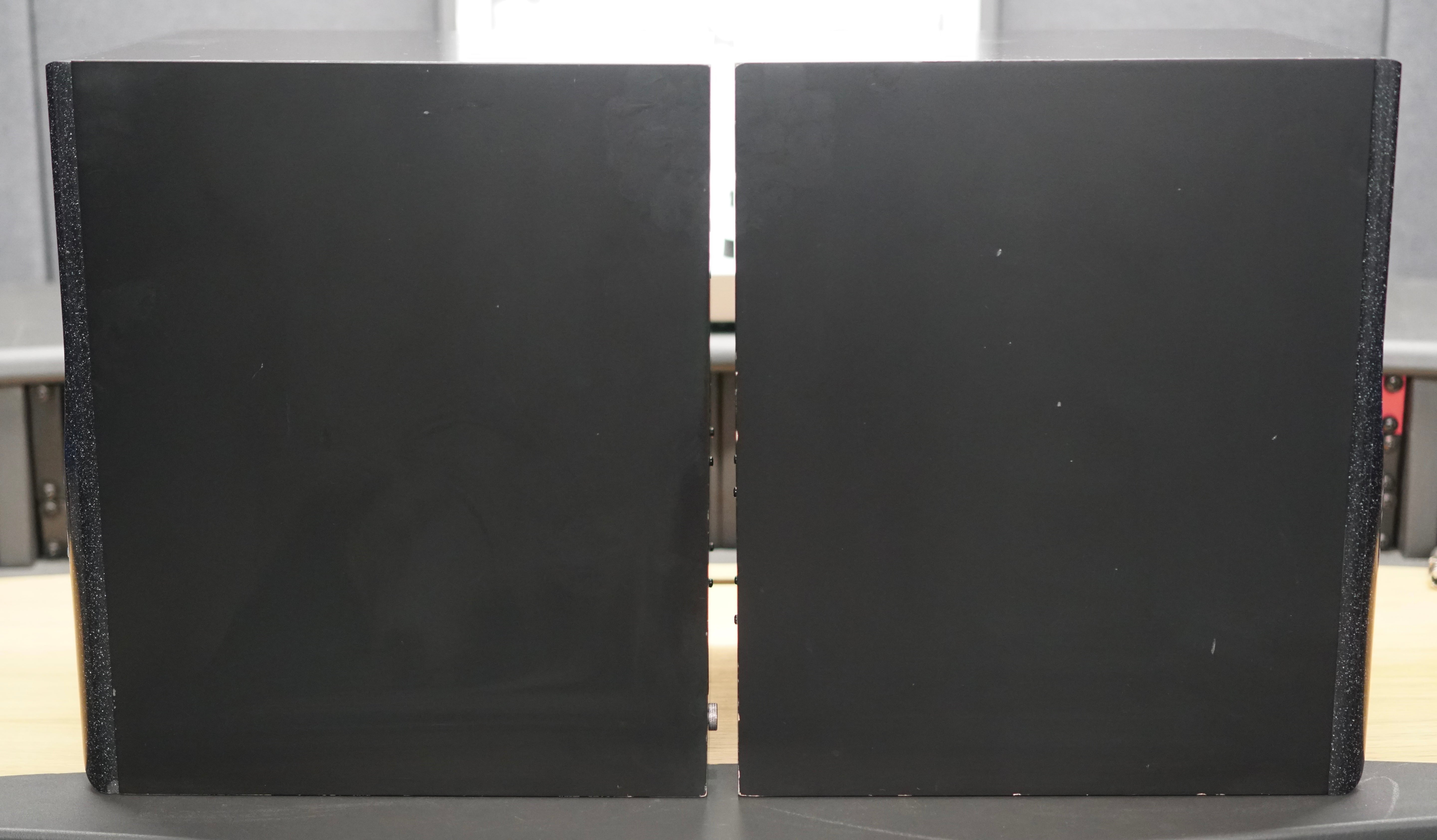Unity Audio Super Rock (Pair)