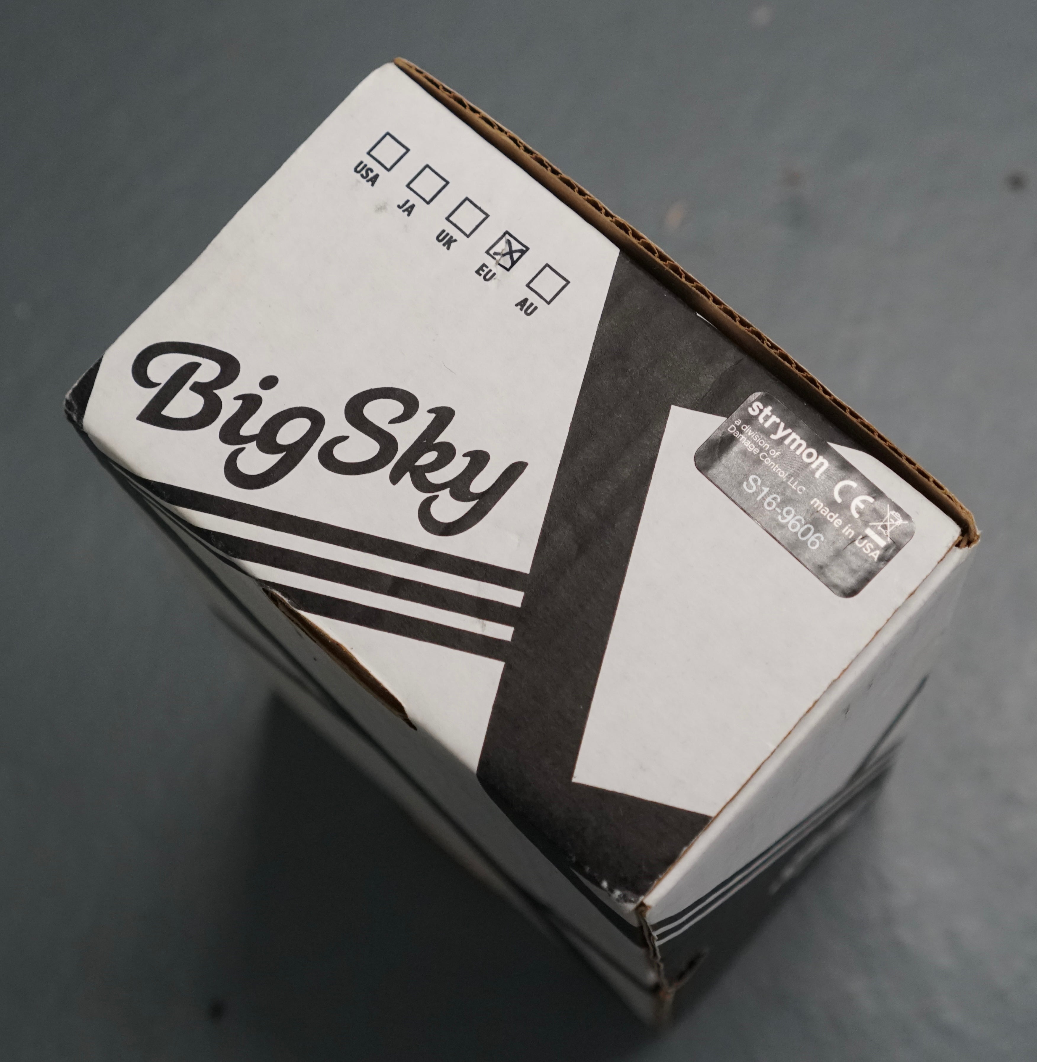 Strymon Big Sky