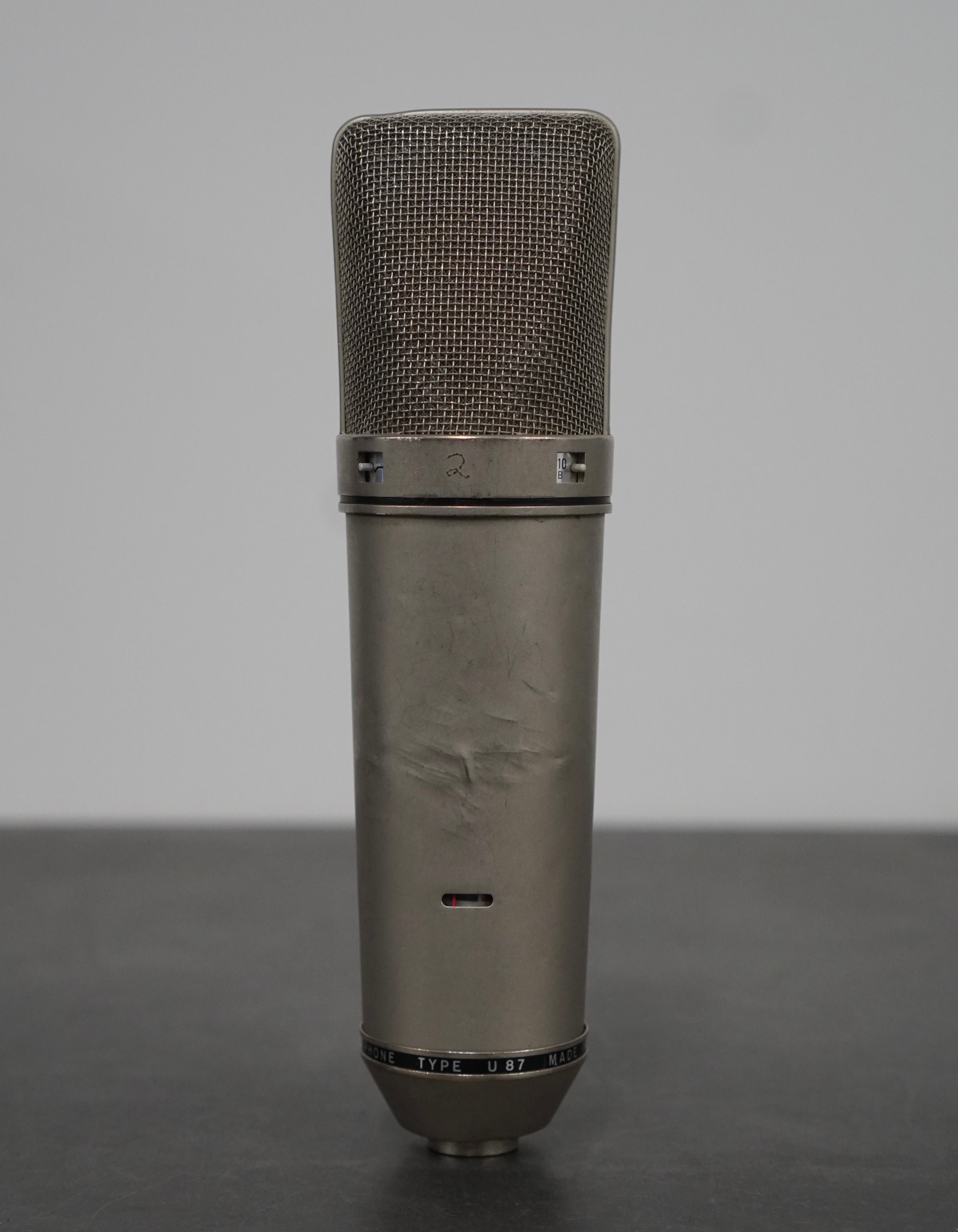 Neumann U87 (Vintage)