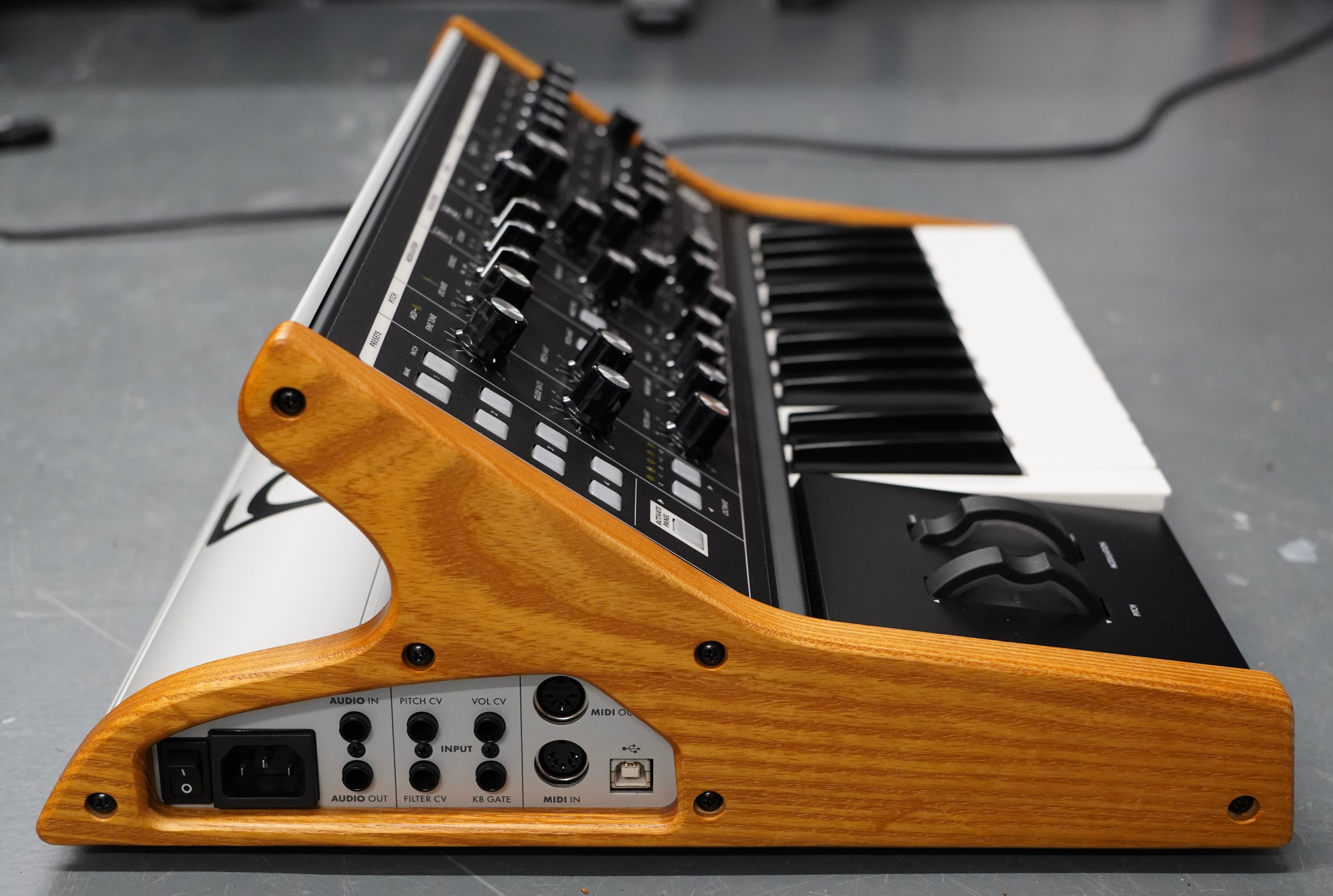 Moog Subsequent 25