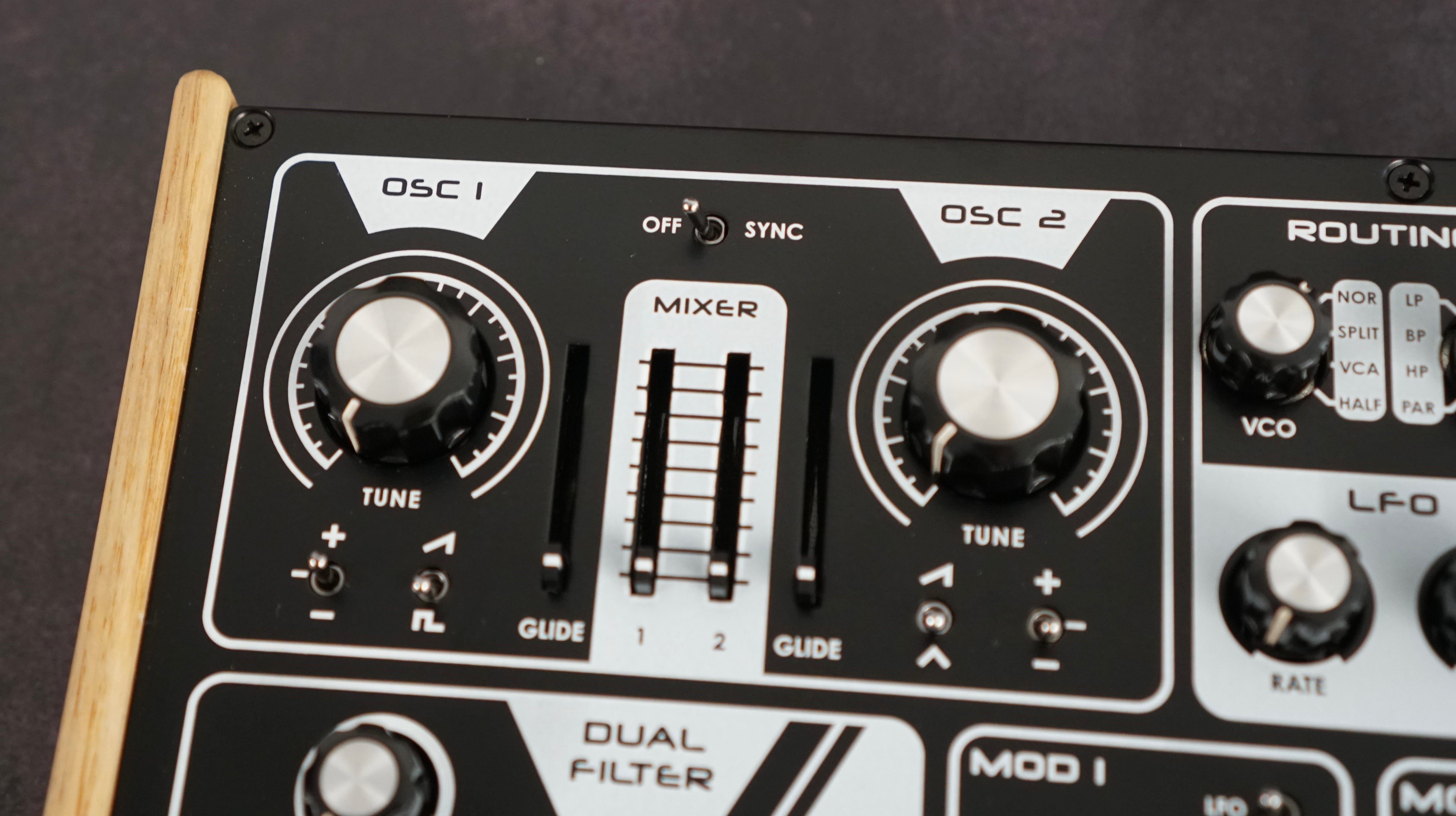 Dreadbox Nyx V2 Analogue Synth